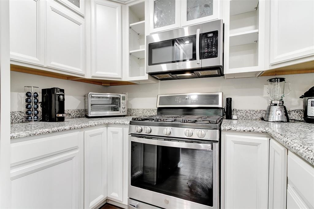 34 Pleasant Street Property Photo 12