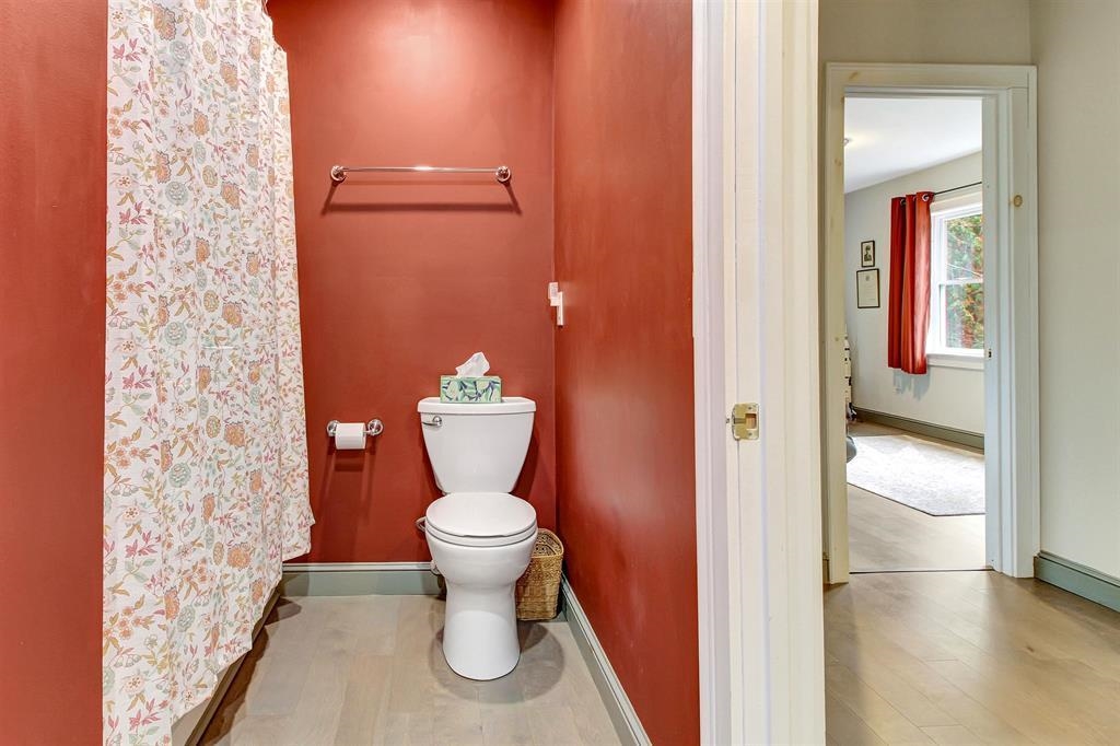 34 Pleasant Street Property Photo 21