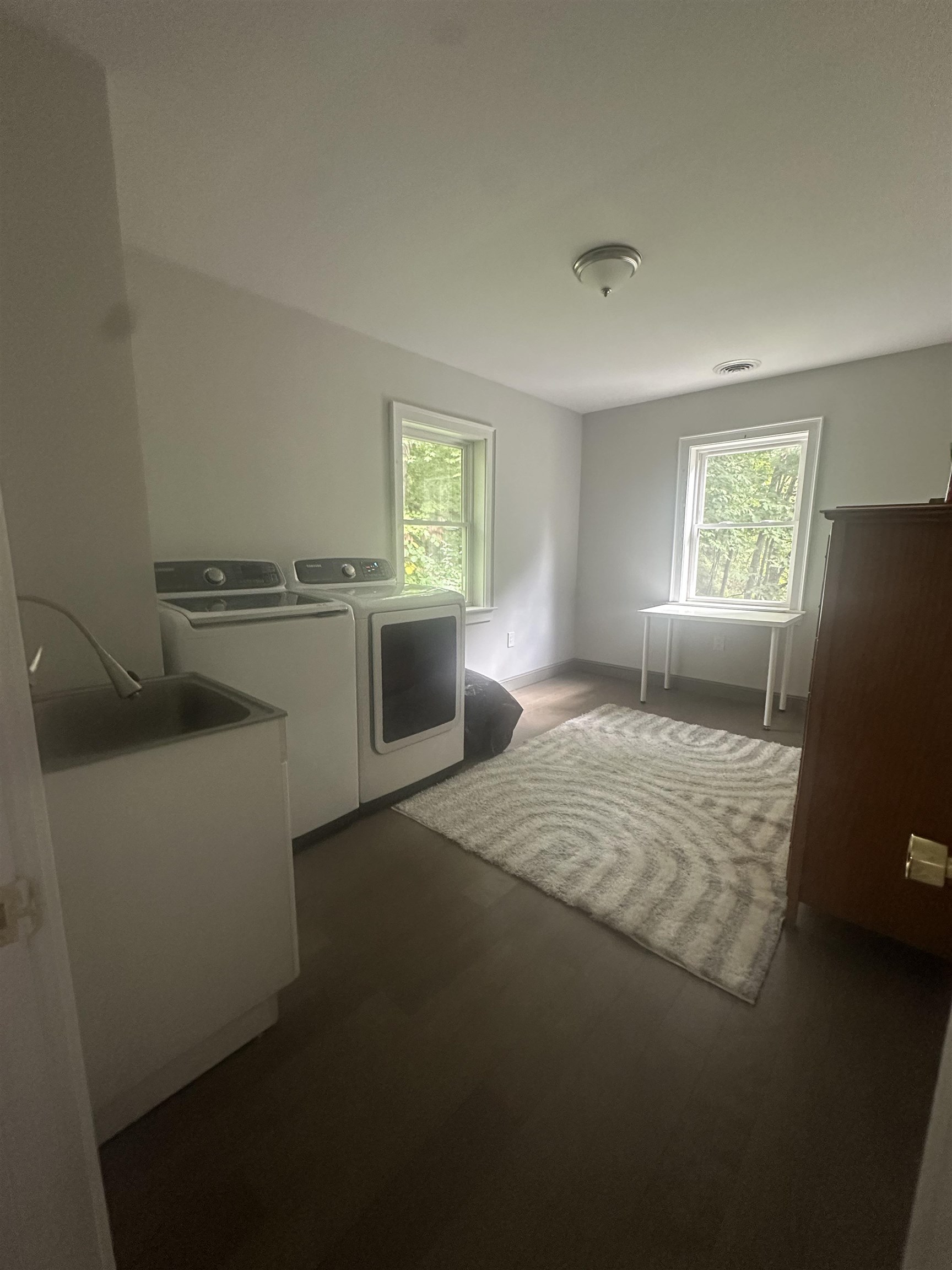 34 Pleasant Street Property Photo 24