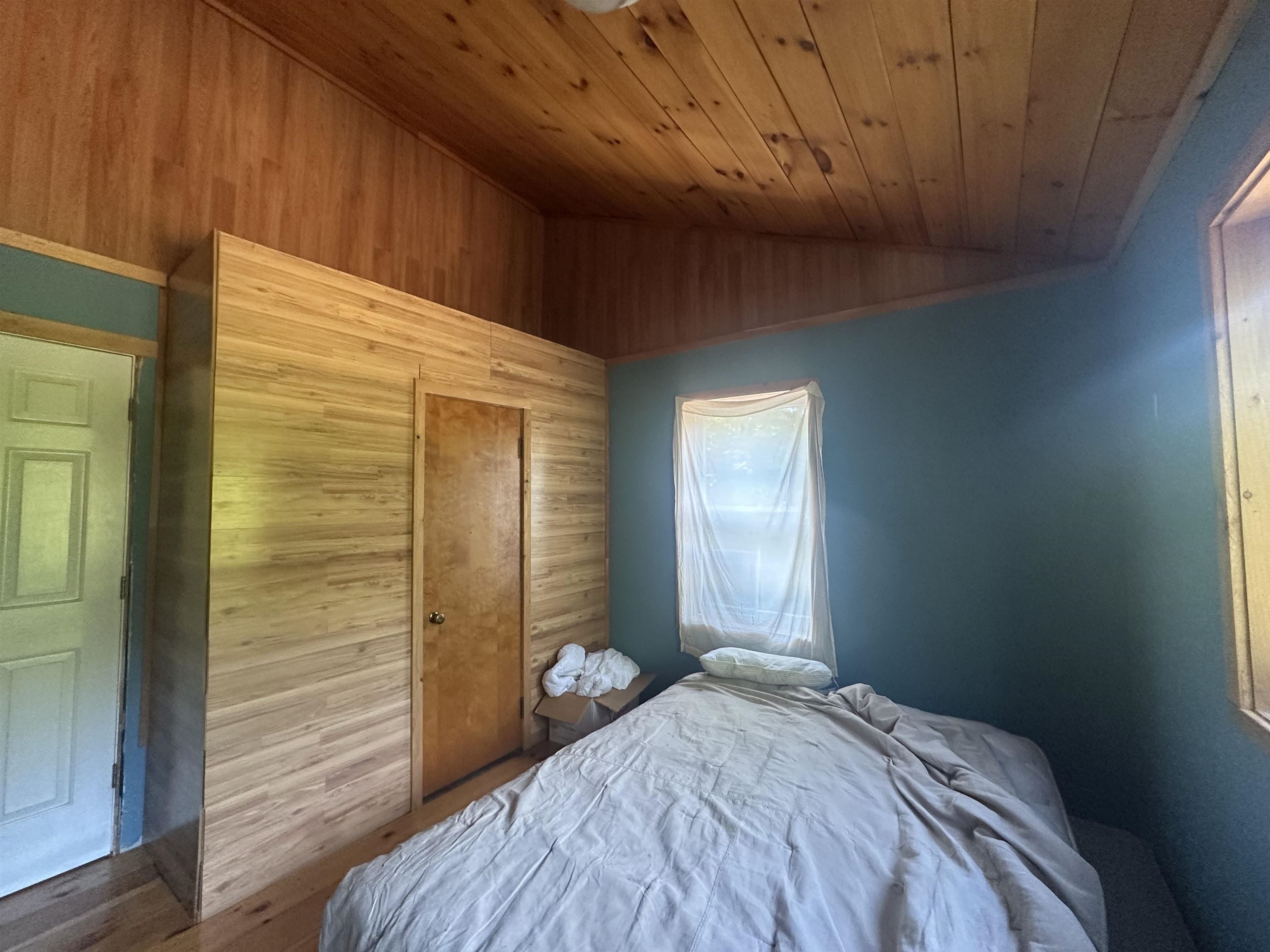 1455 Lake Dunmore Road Property Photo 17