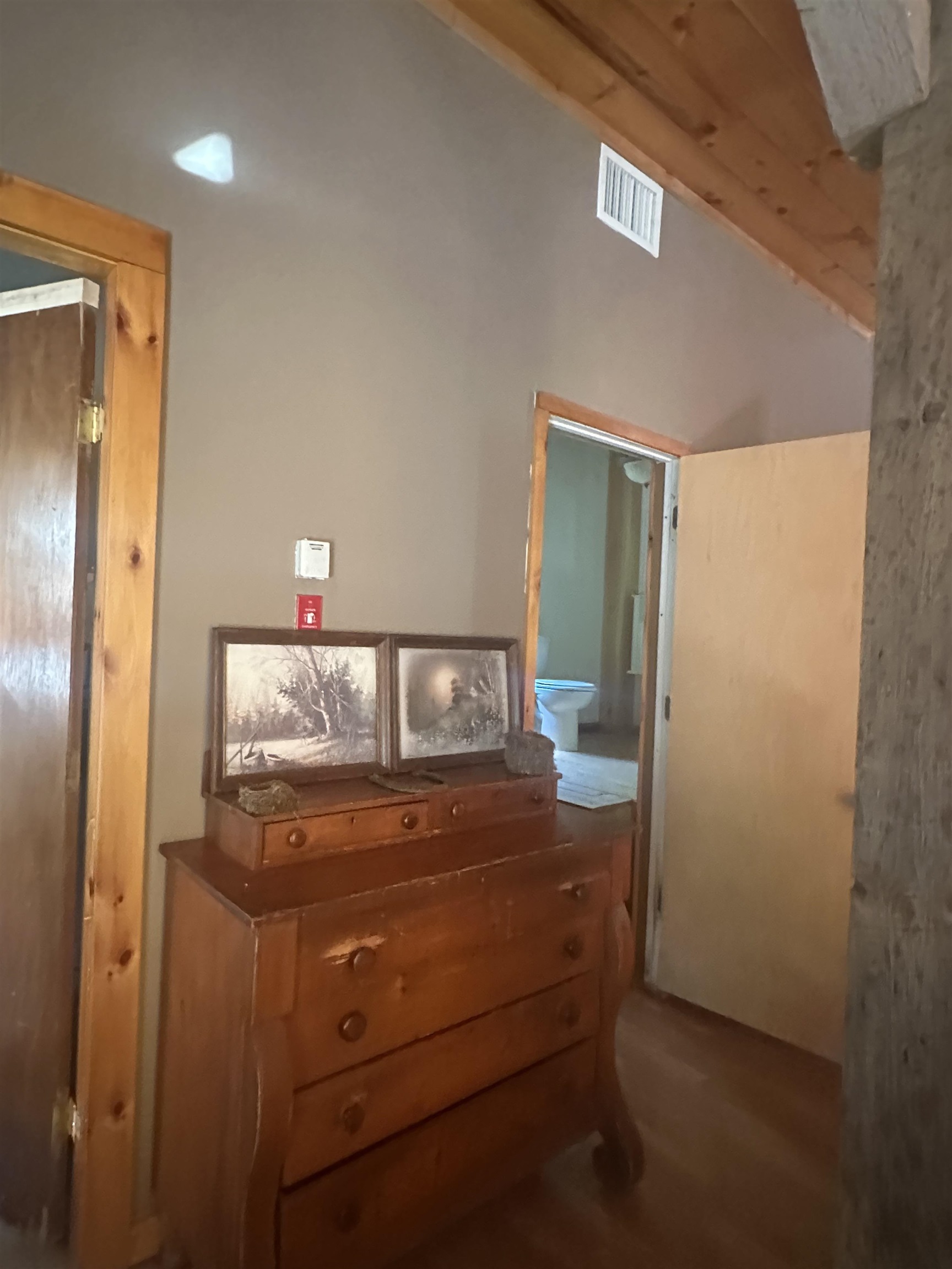 1455 Lake Dunmore Road Property Photo 33