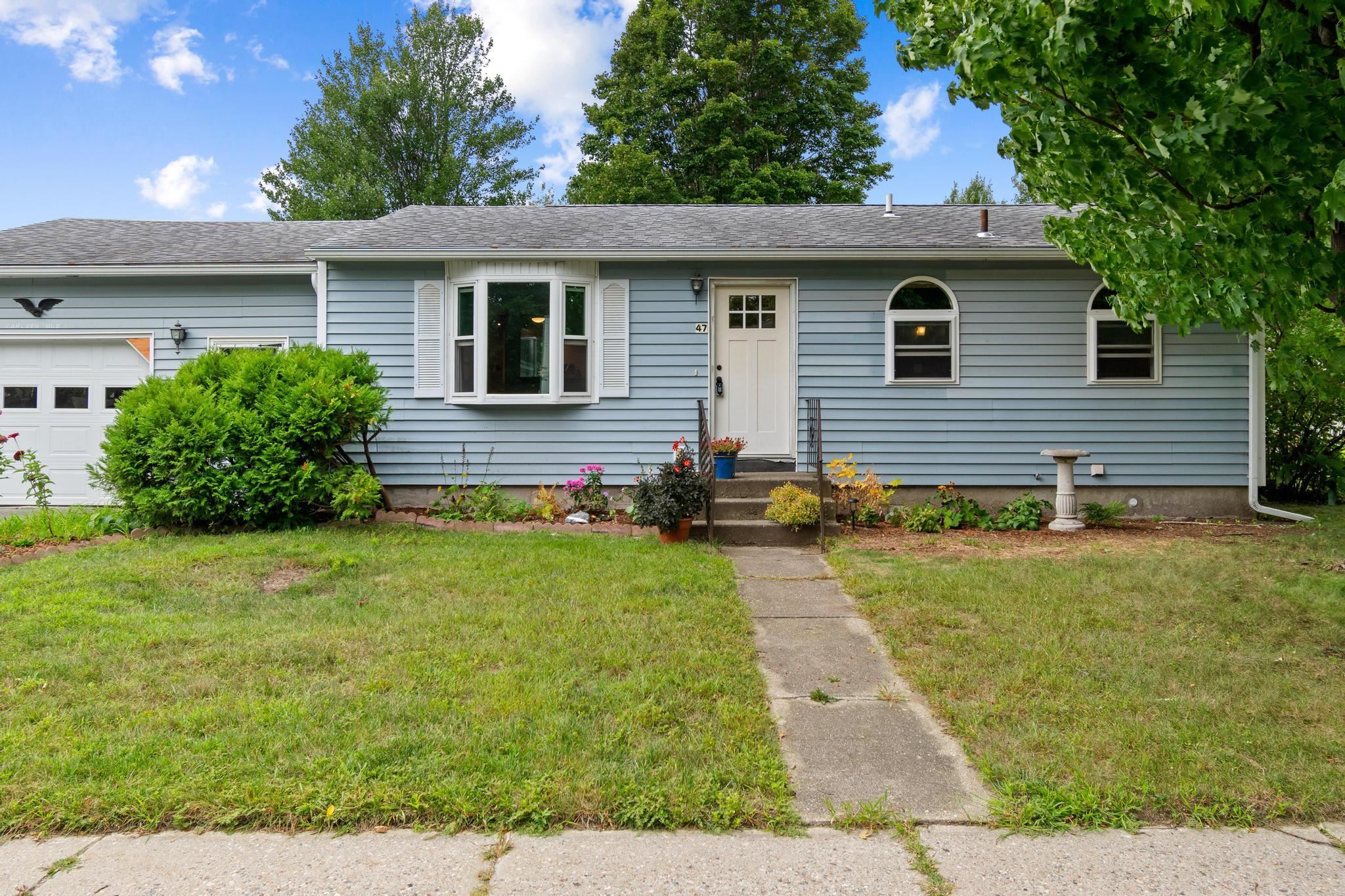 47 Randy Lane Property Photo 1