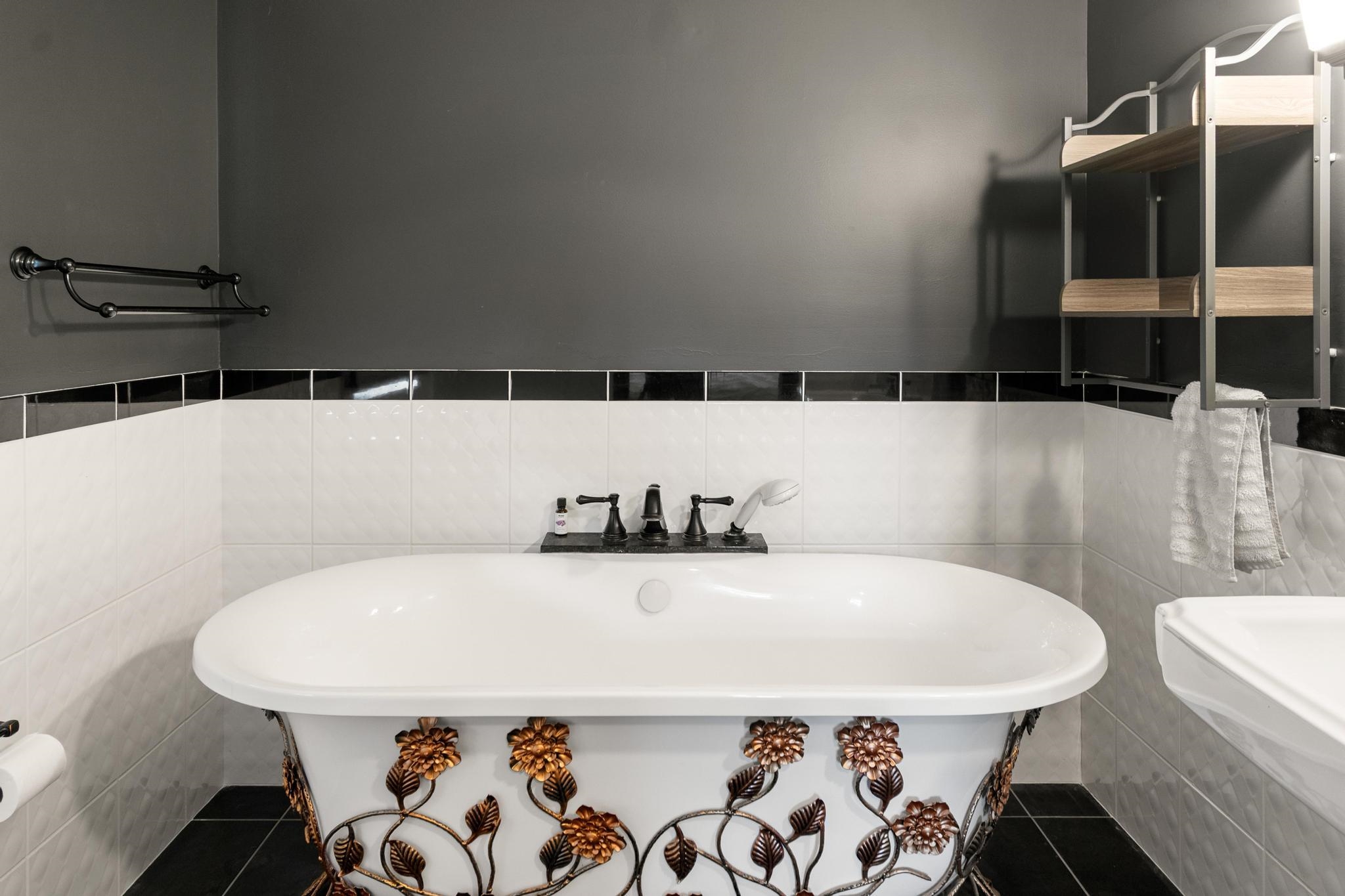 47 Randy Lane Property Photo 15