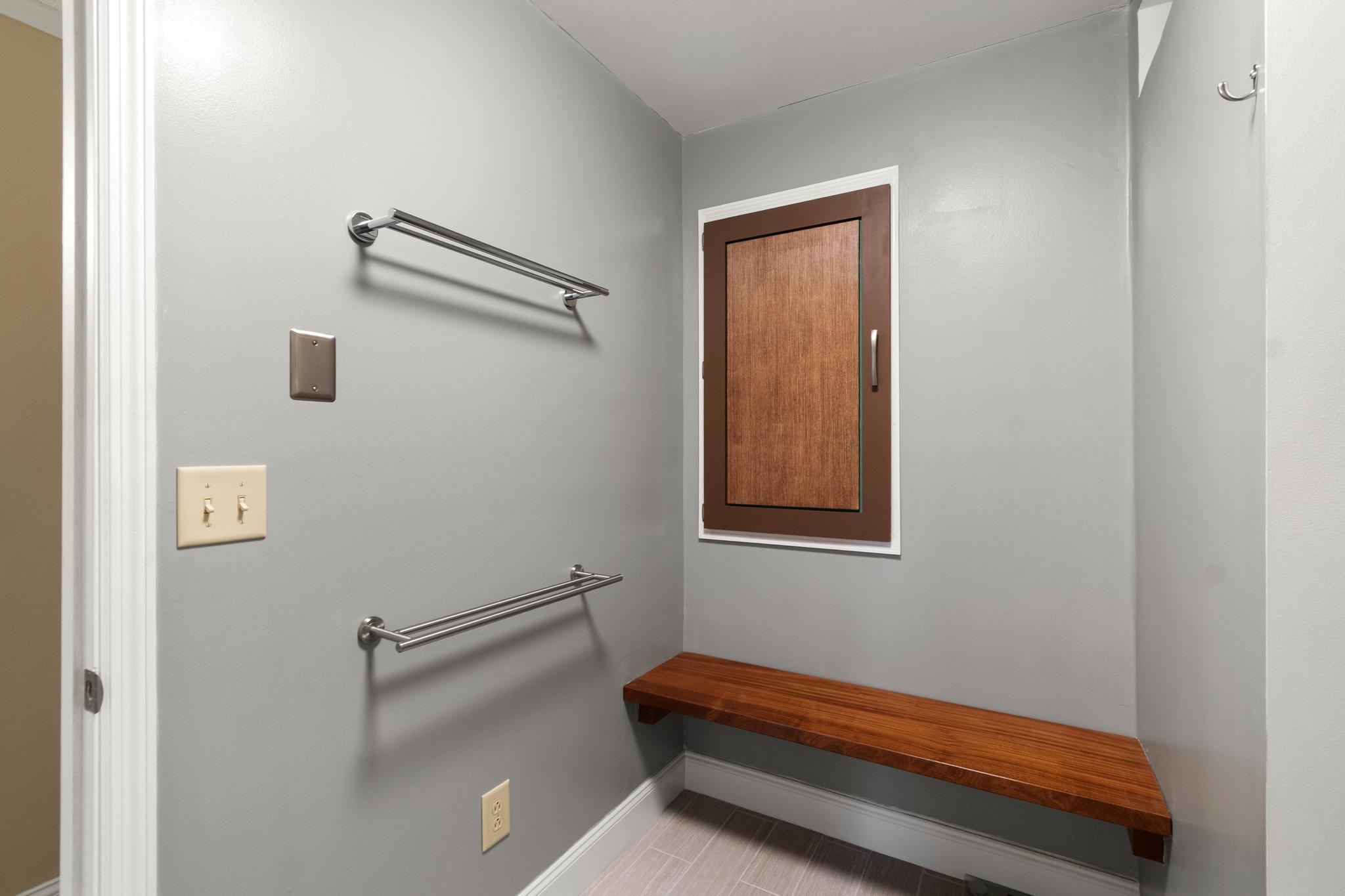 47 Randy Lane Property Photo 18