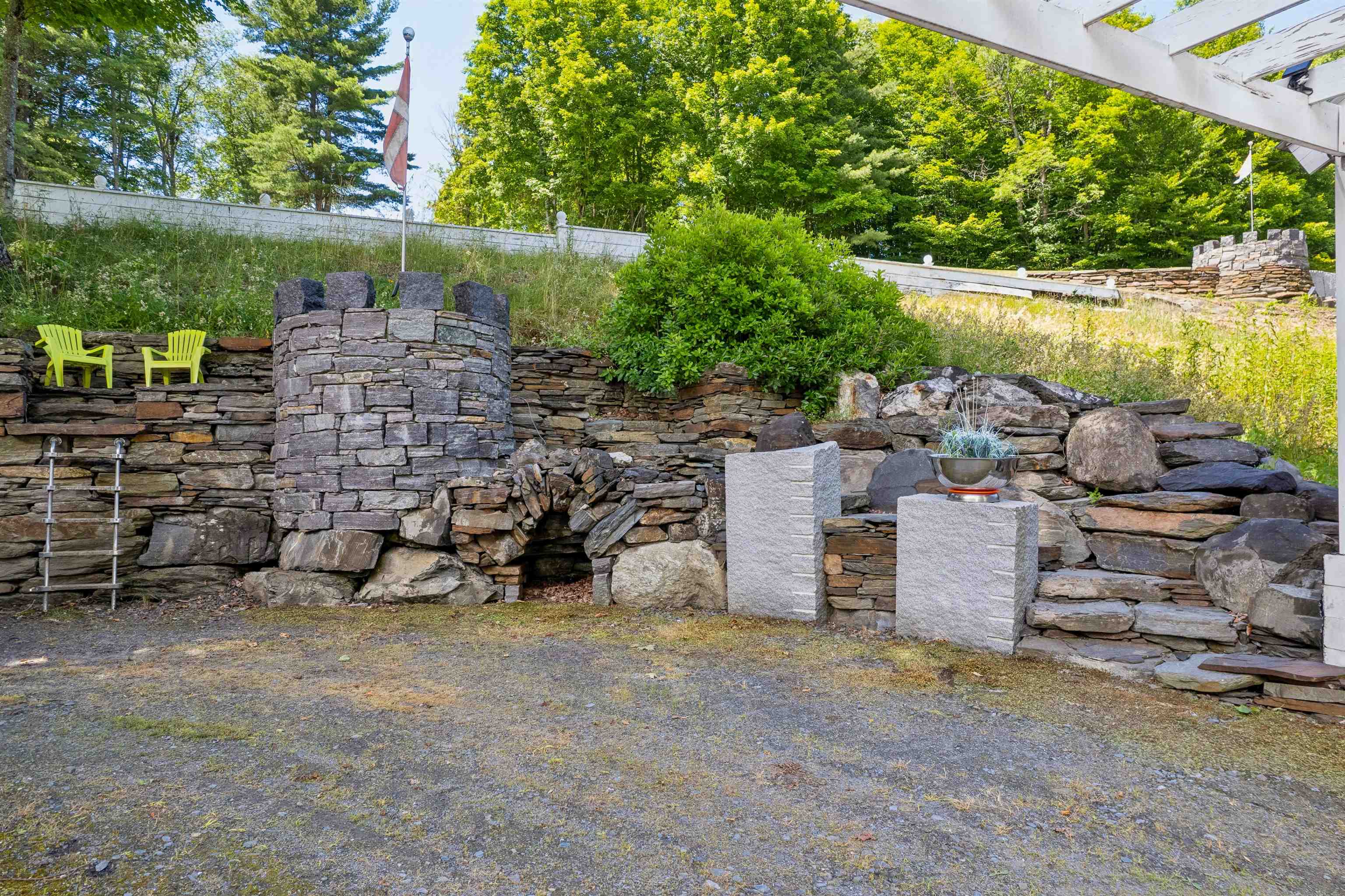 408 Ridge Road Property Photo 3