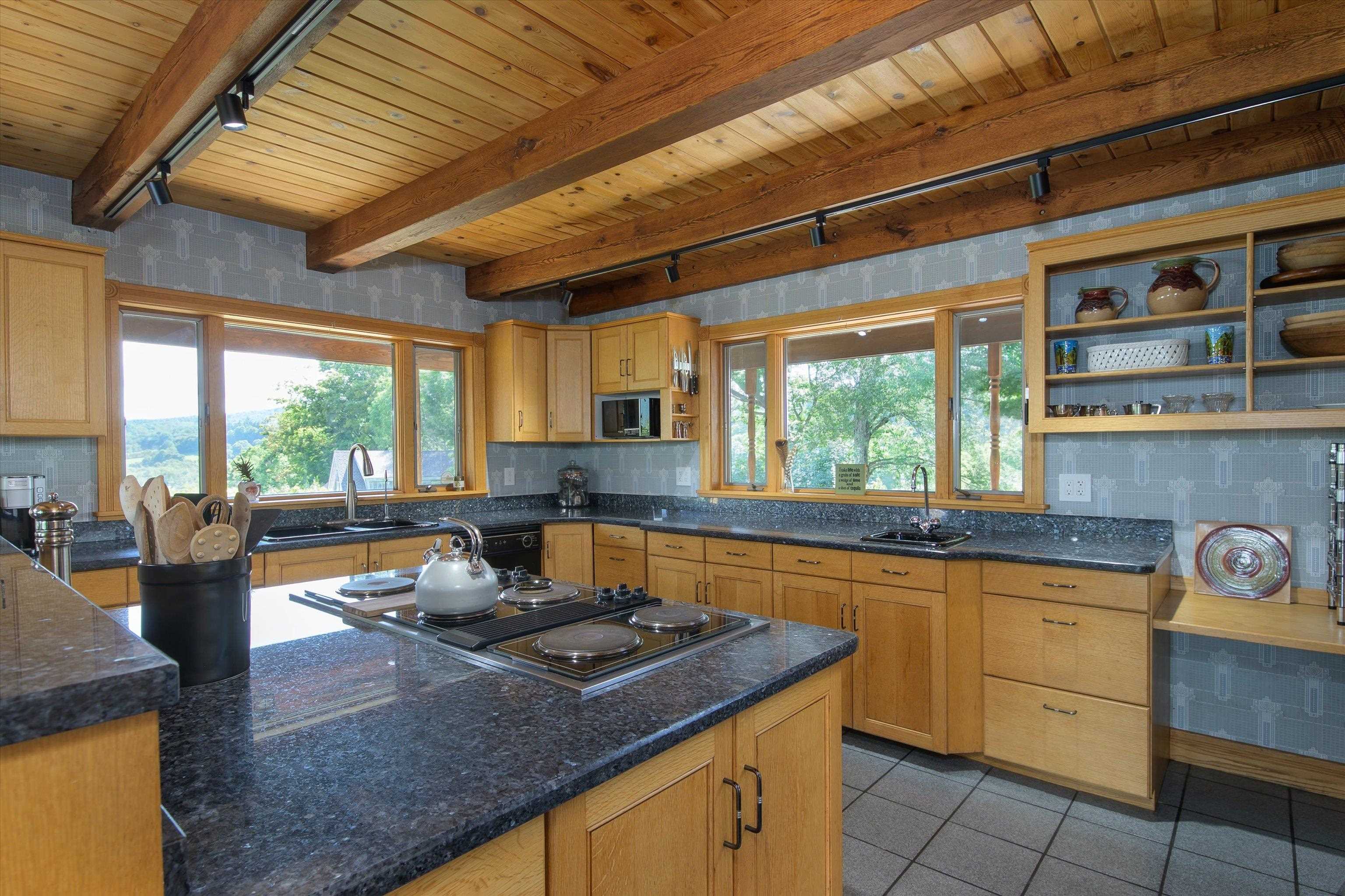 430 Fenn Road Property Photo 11