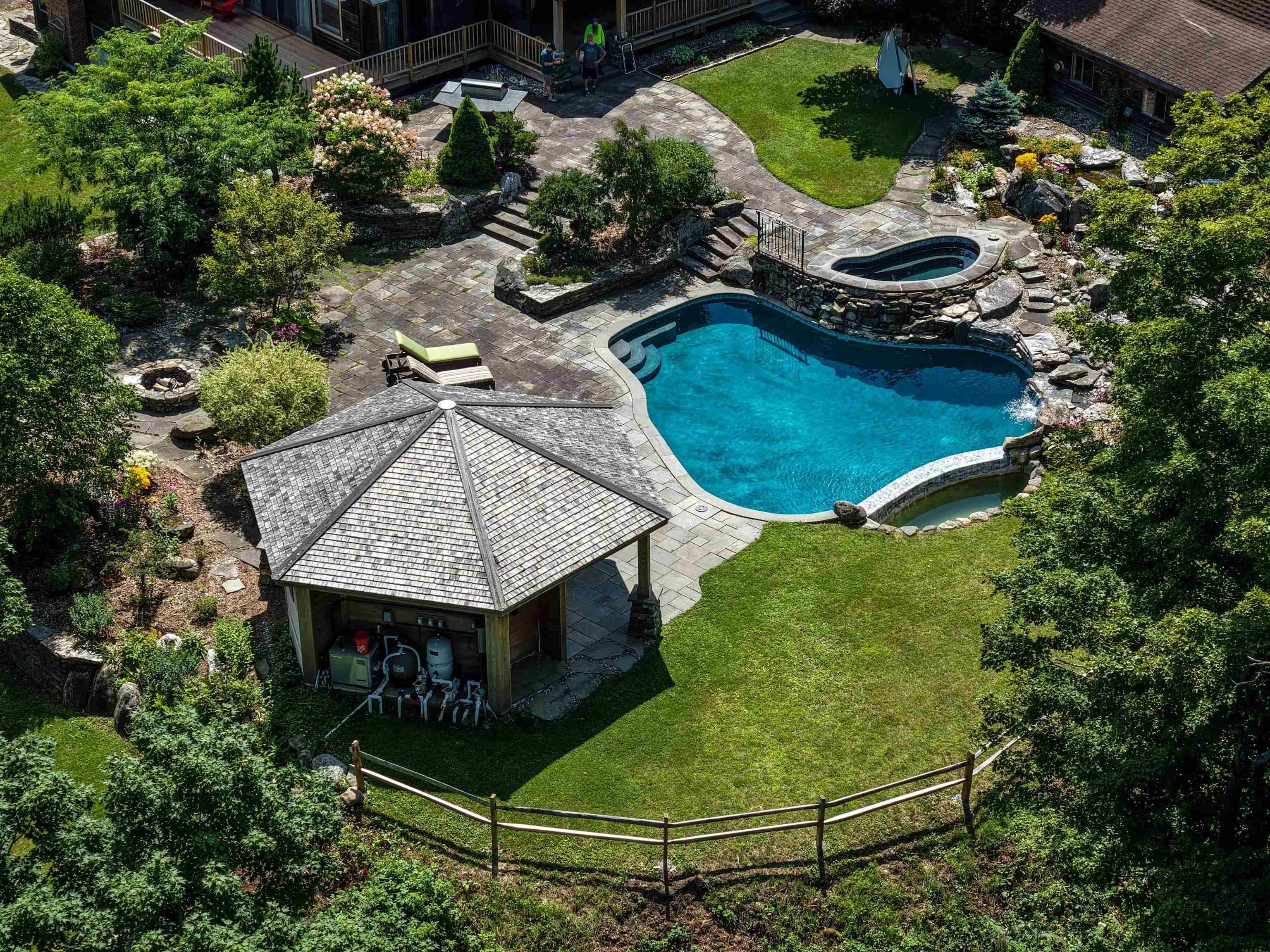 430 Fenn Road Property Photo 34