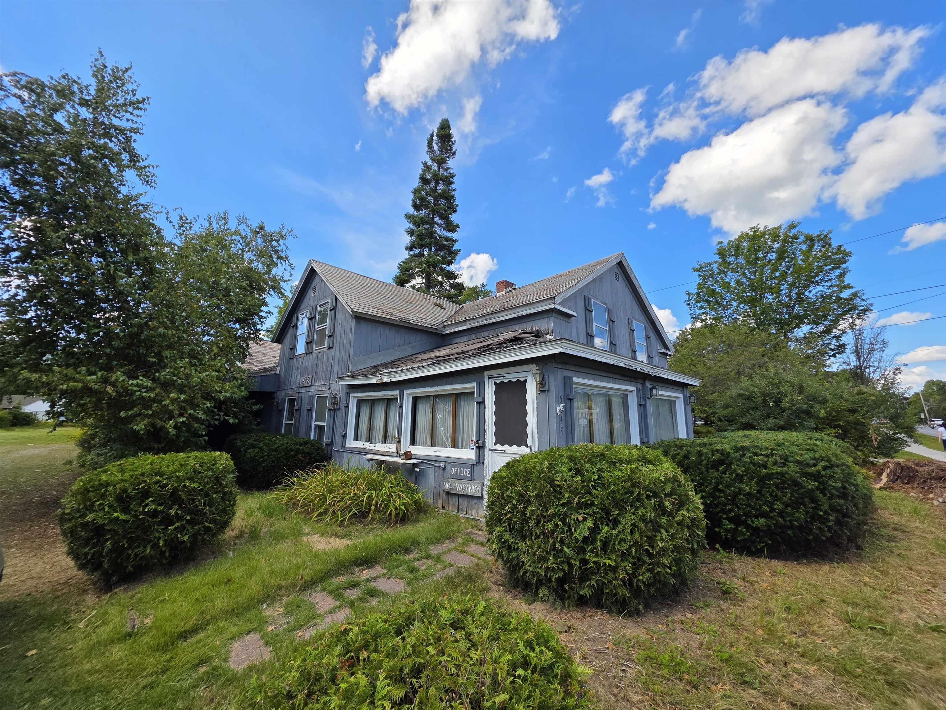 5549 Main Street Property Photo 1