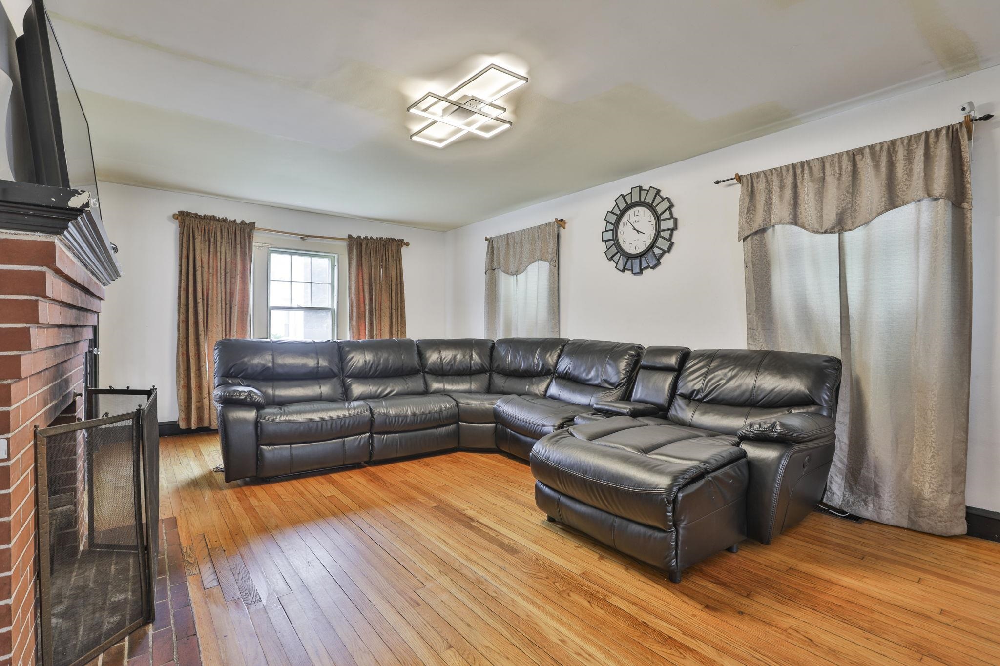 17 Prescott Street Property Photo 5