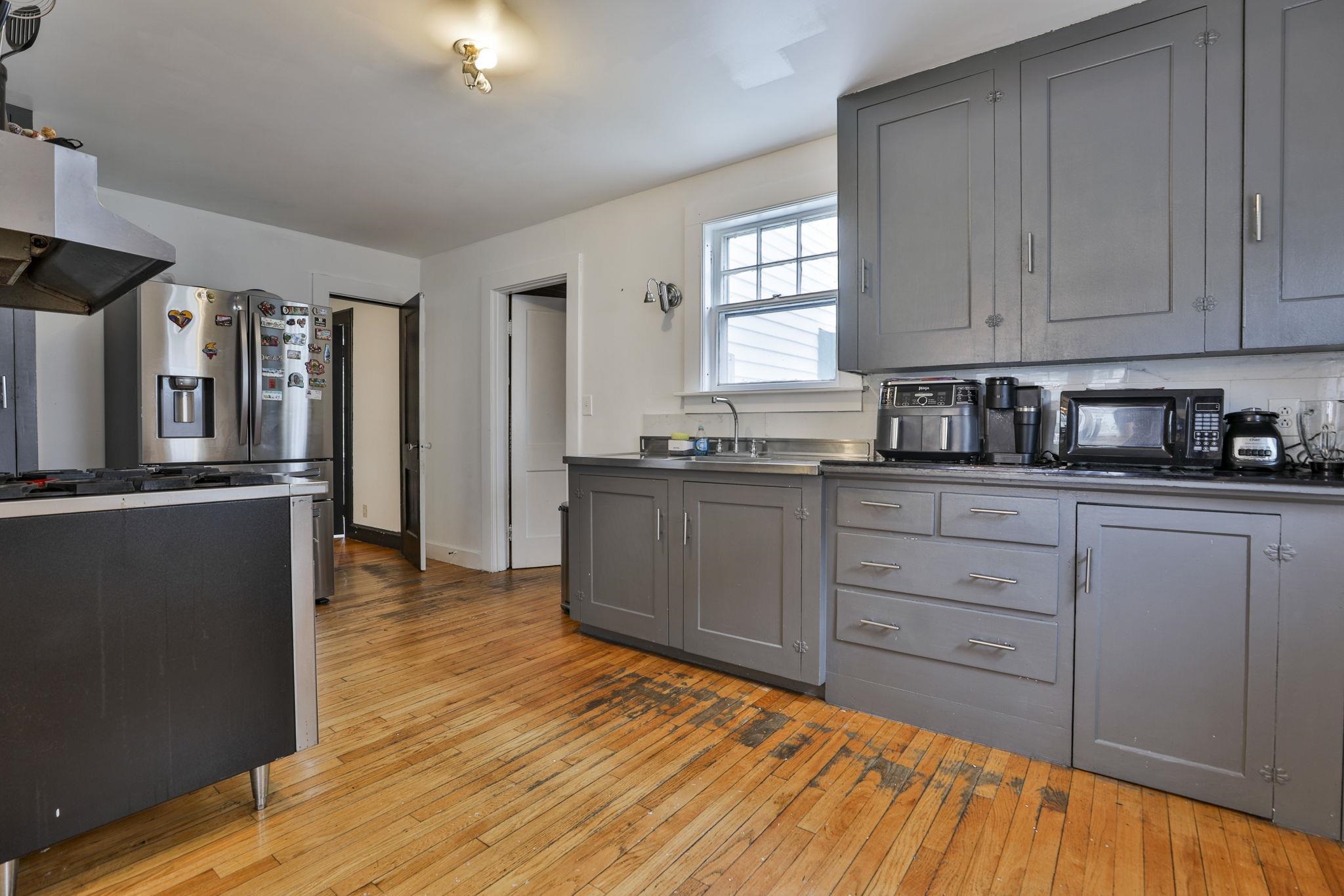 17 Prescott Street Property Photo 9