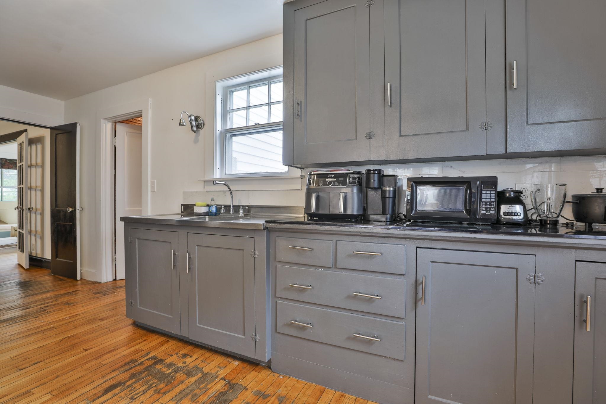 17 Prescott Street Property Photo 10