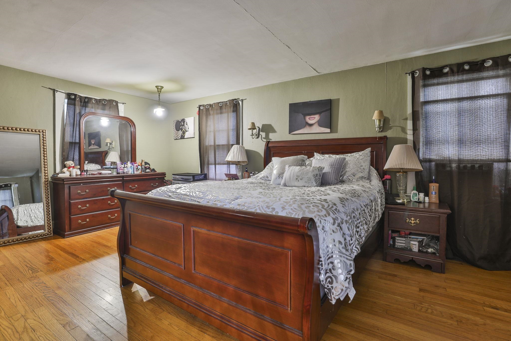 17 Prescott Street Property Photo 18
