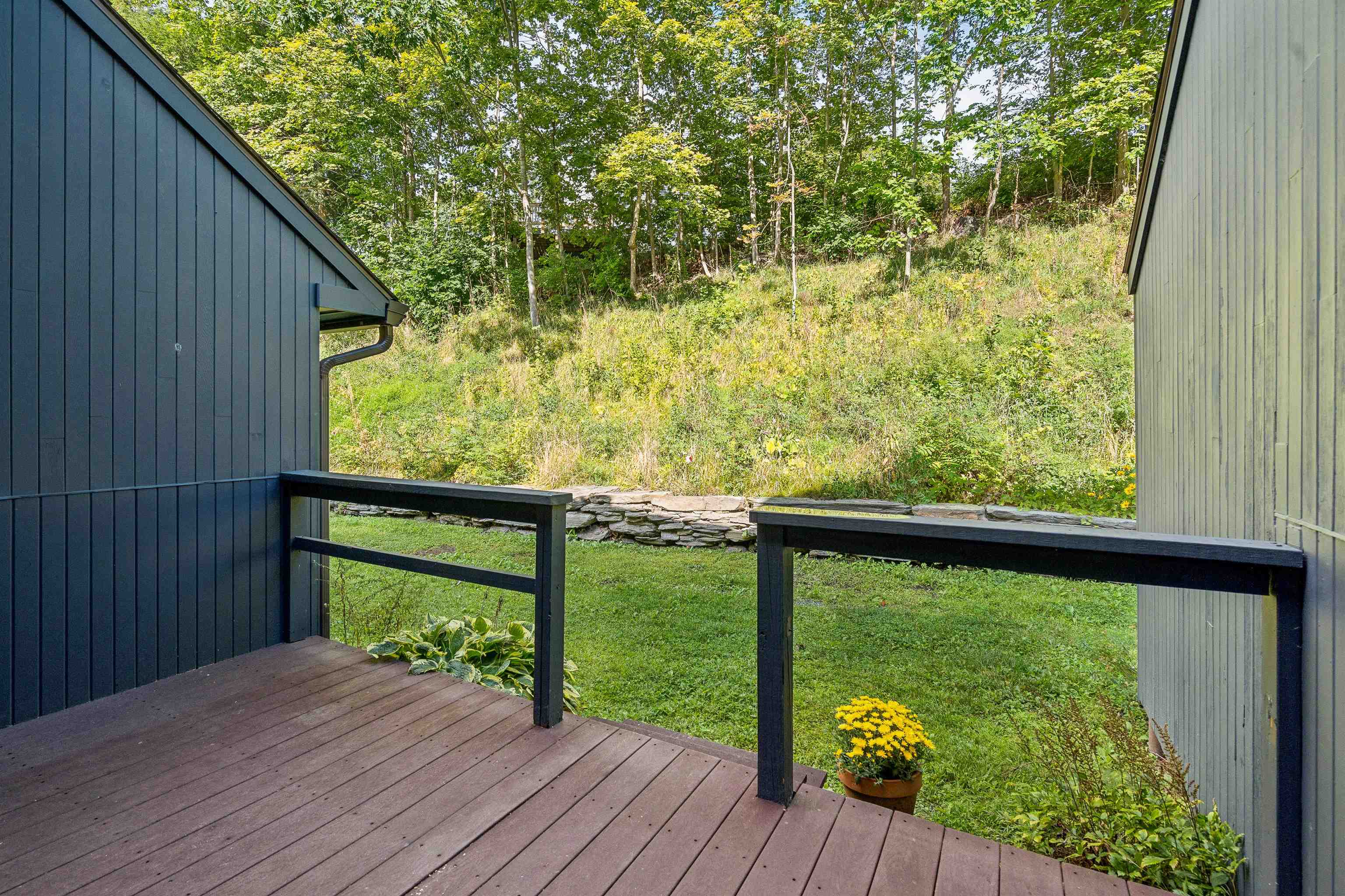 6 College Hill Road Property Photo 3