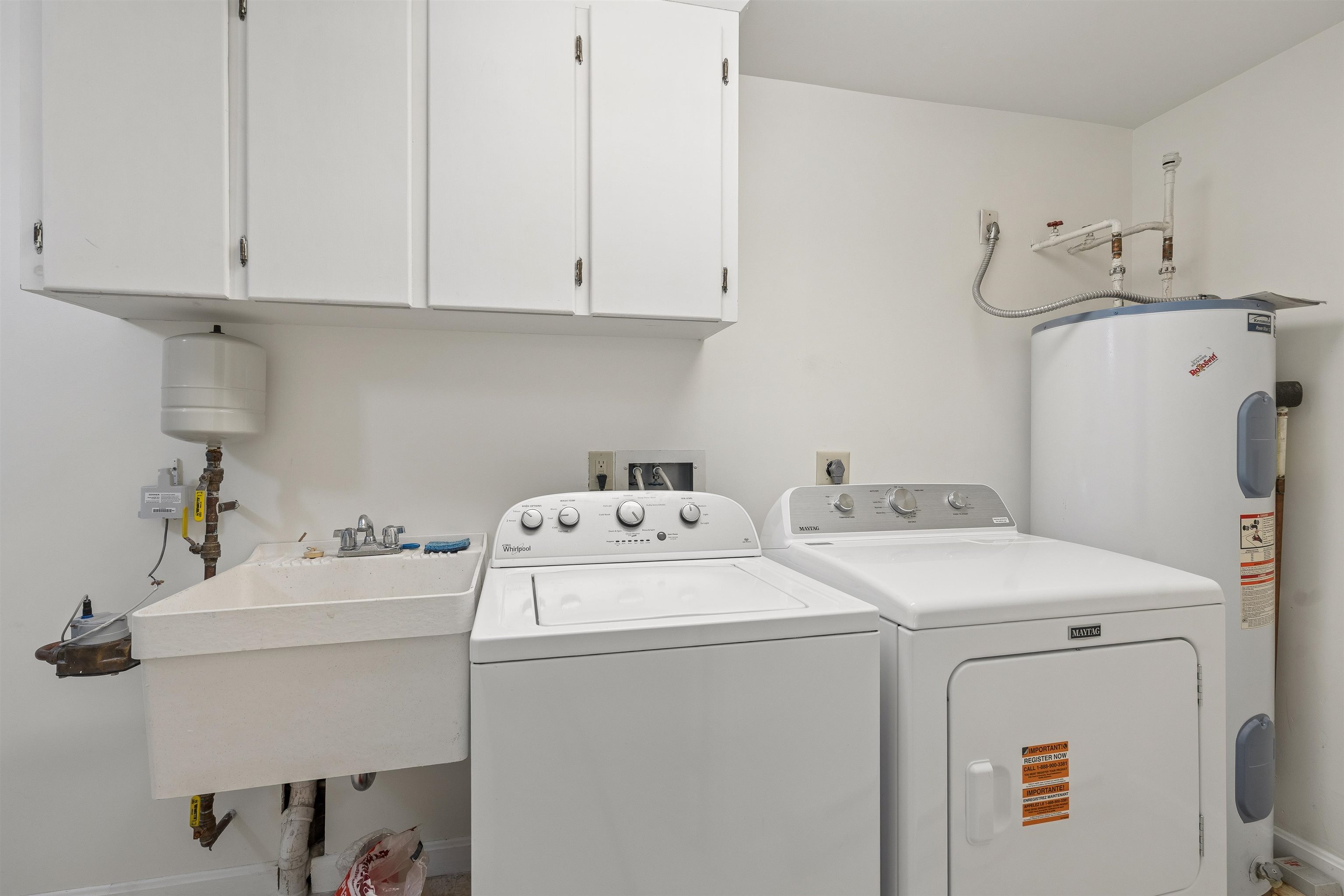 6 College Hill Road Property Photo 35