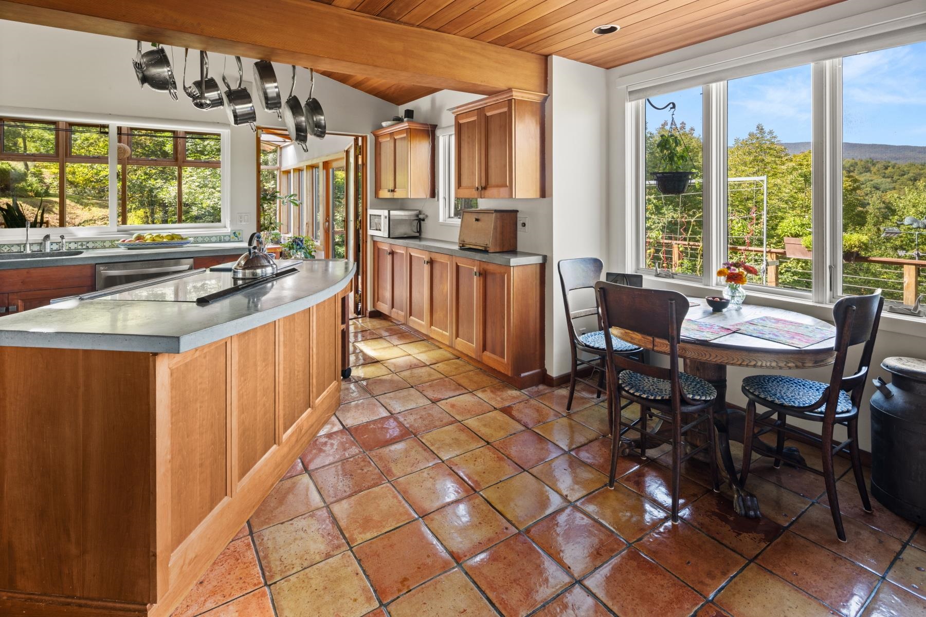 1425 Cobb Hill Road Property Photo 18