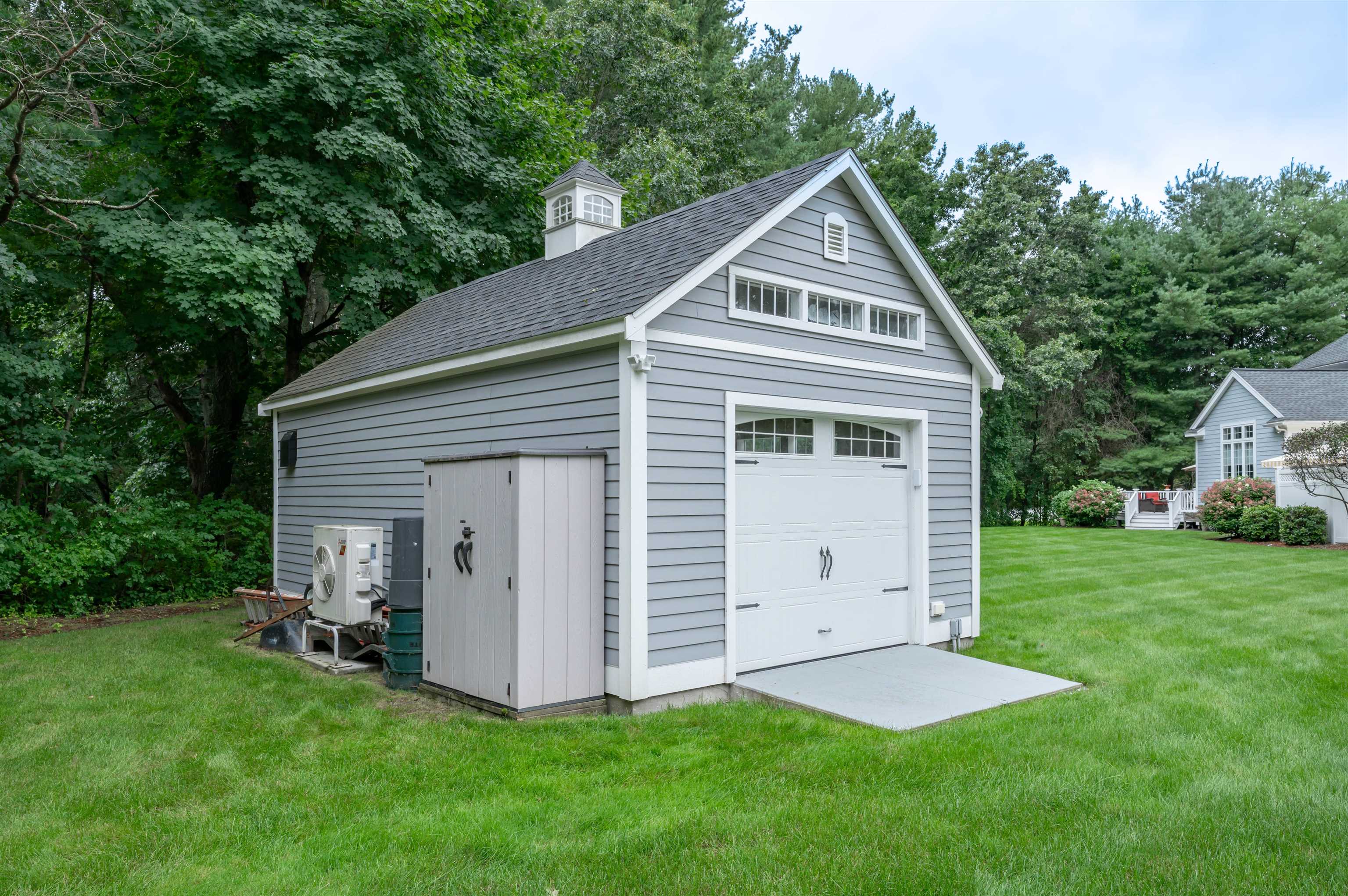 4 Crestwood Lane Property Photo 36