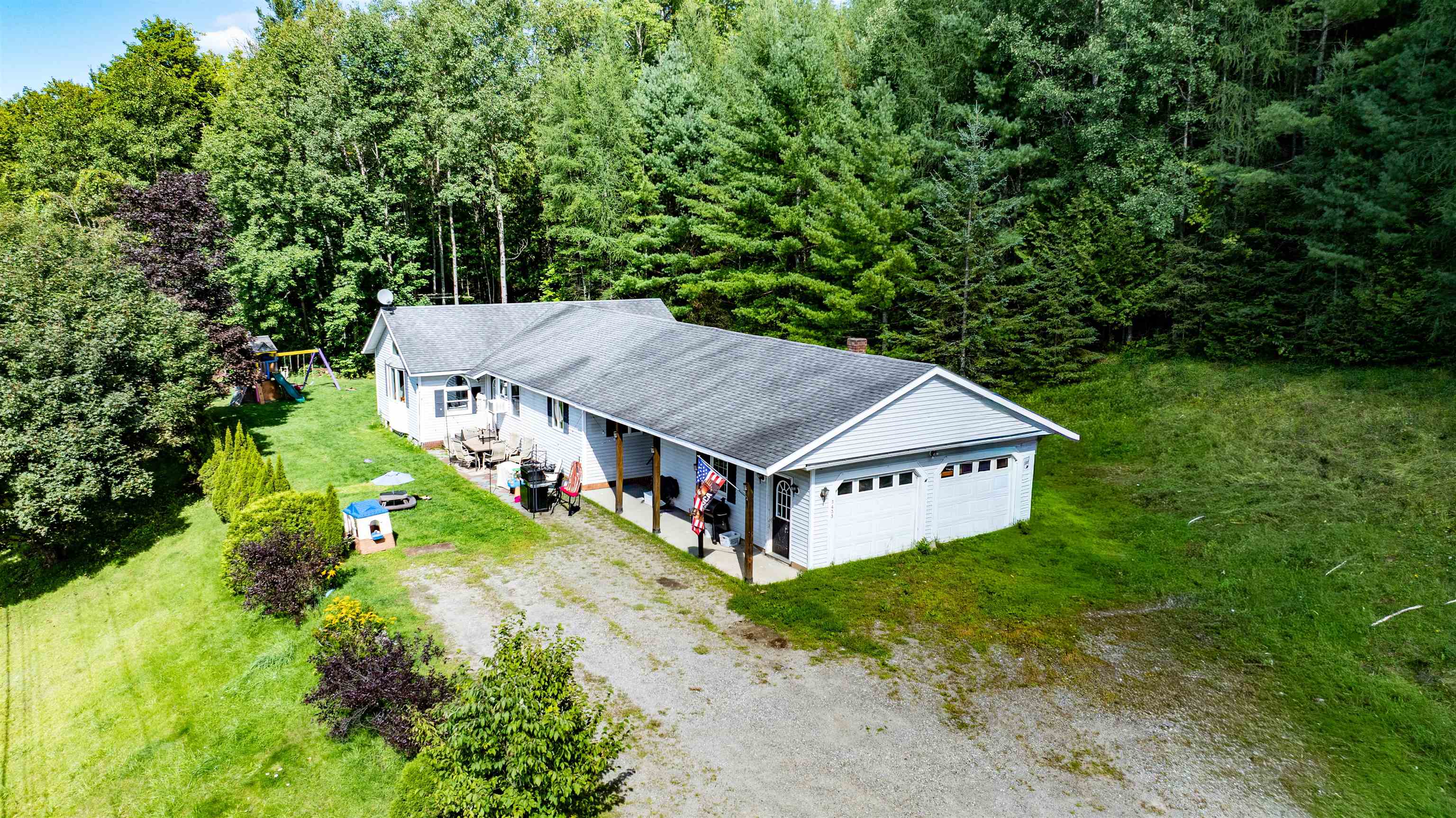 3433 Glover Street Property Photo 6