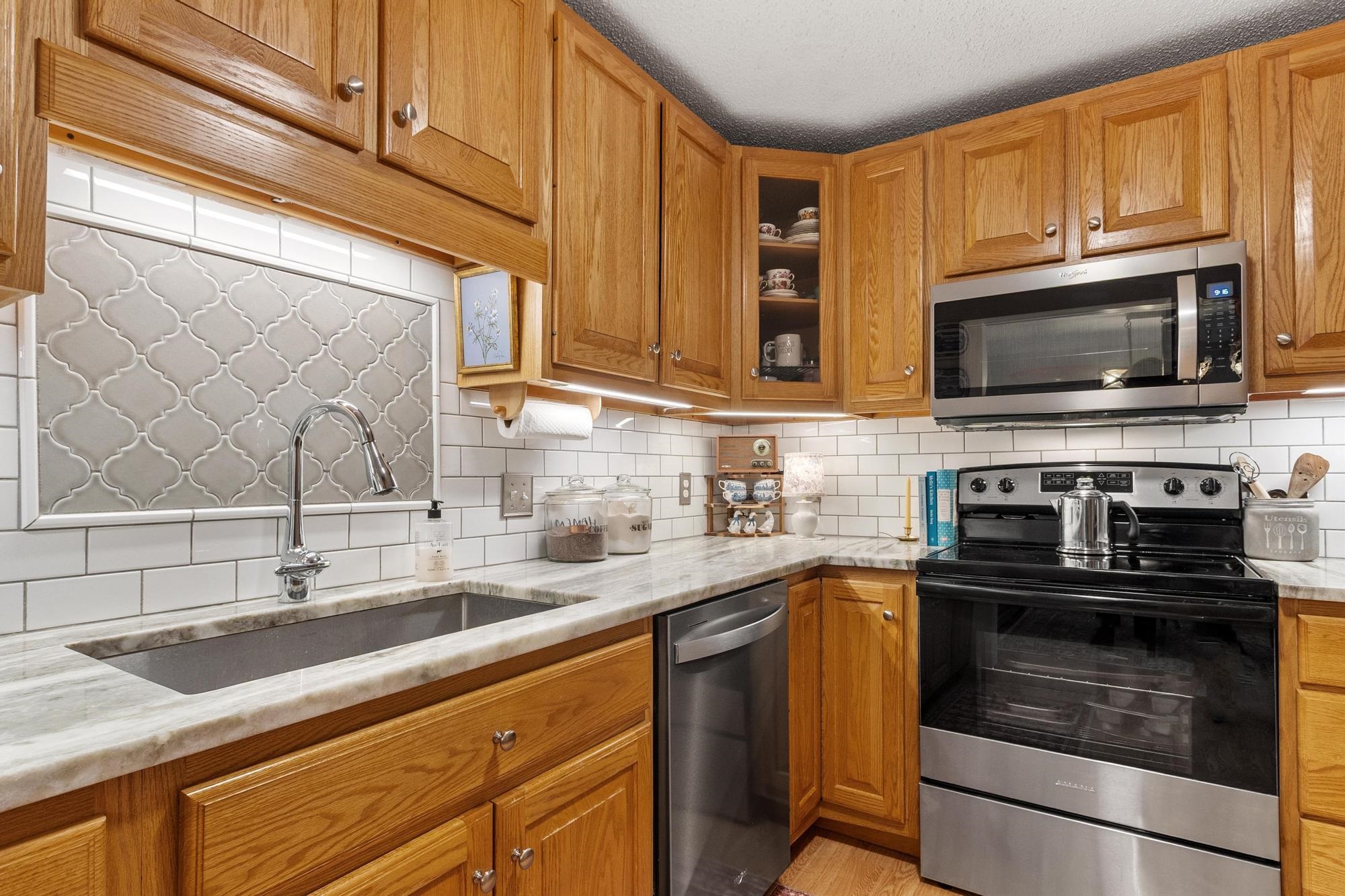 8 Northbrook Drive Property Photo 6