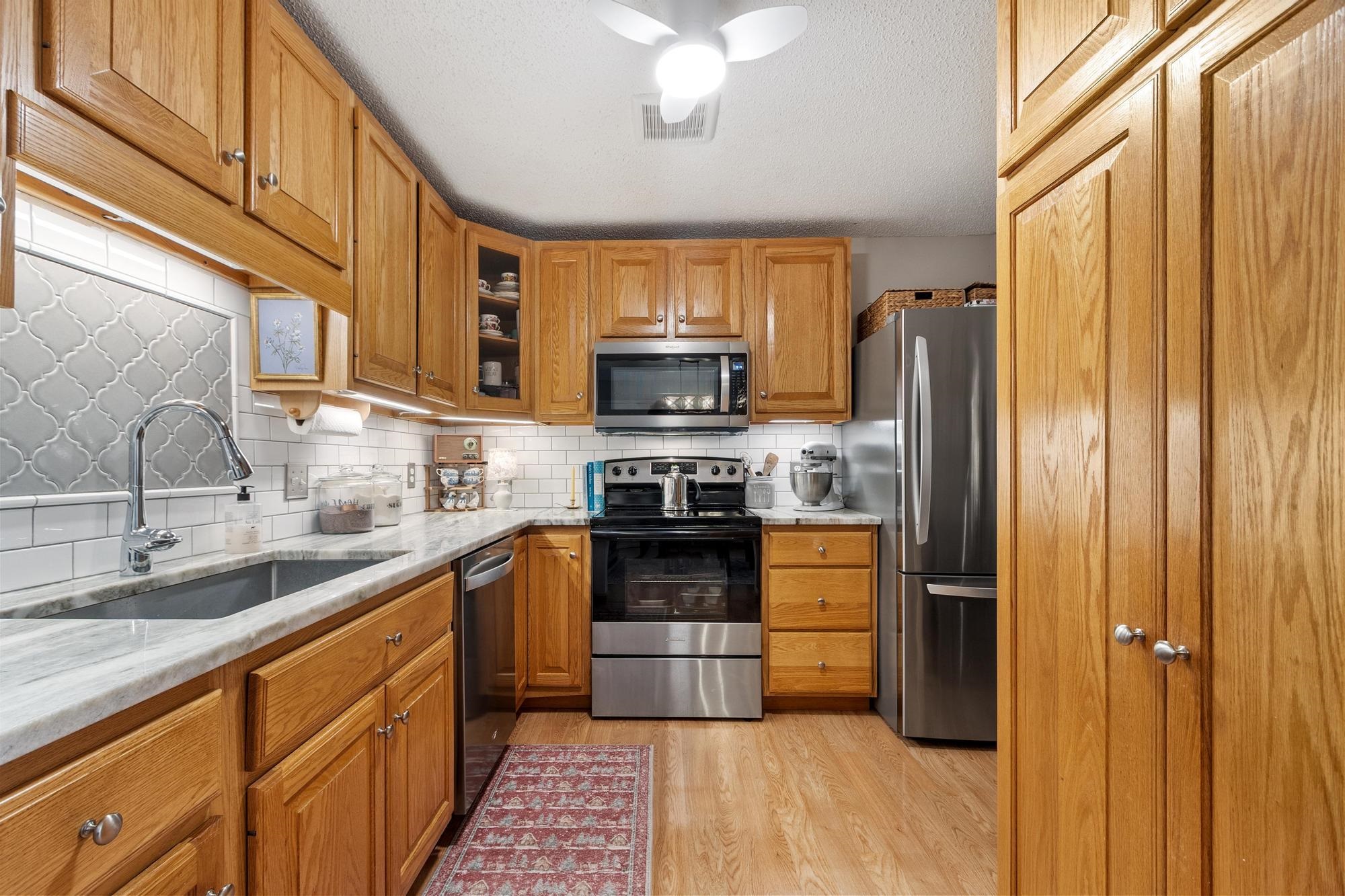 8 Northbrook Drive Property Photo 7