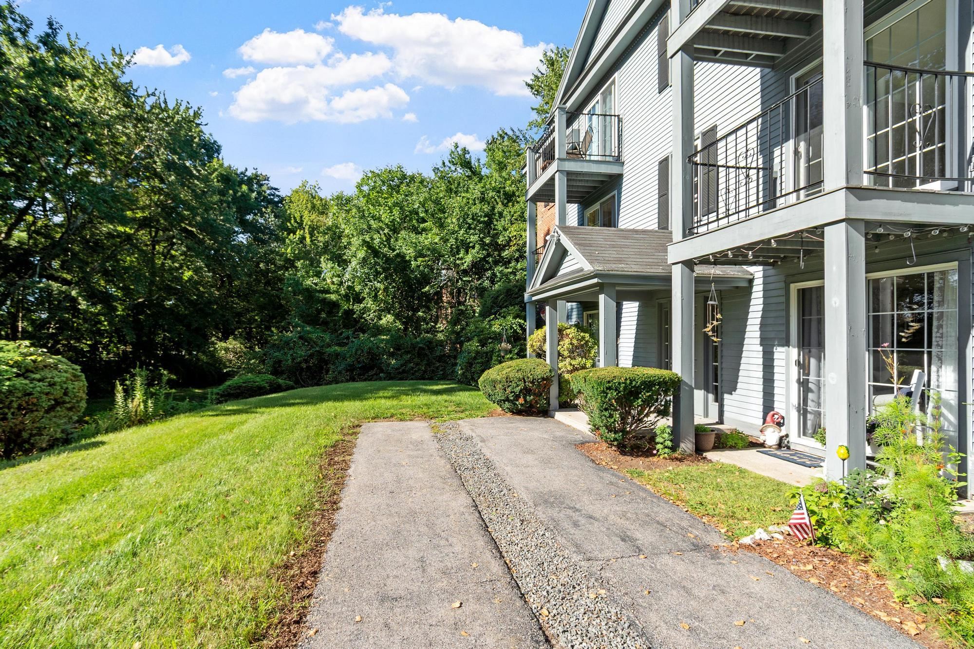 8 Northbrook Drive Property Photo 19