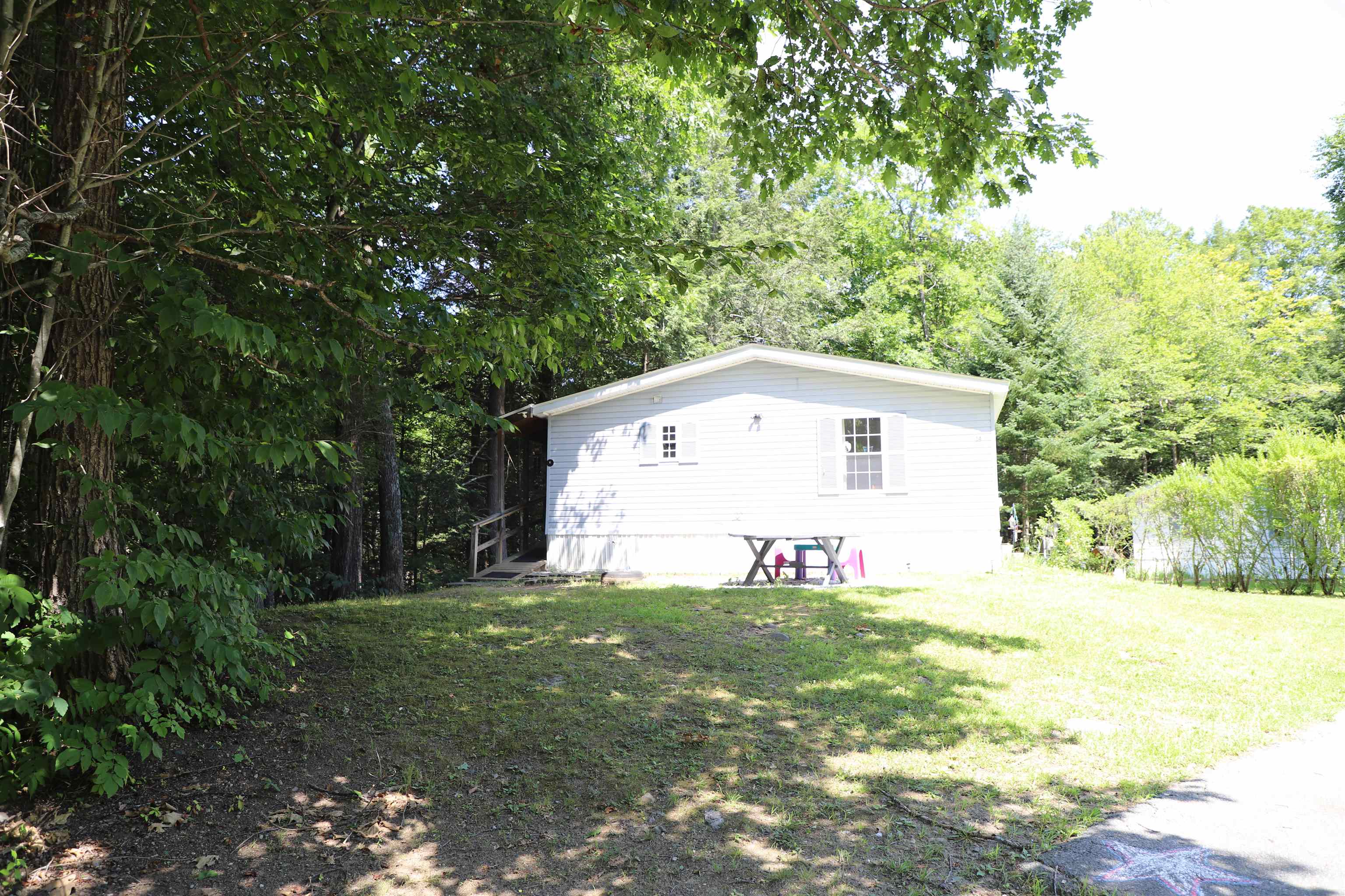 14 Deepwood Park Property Photo 3