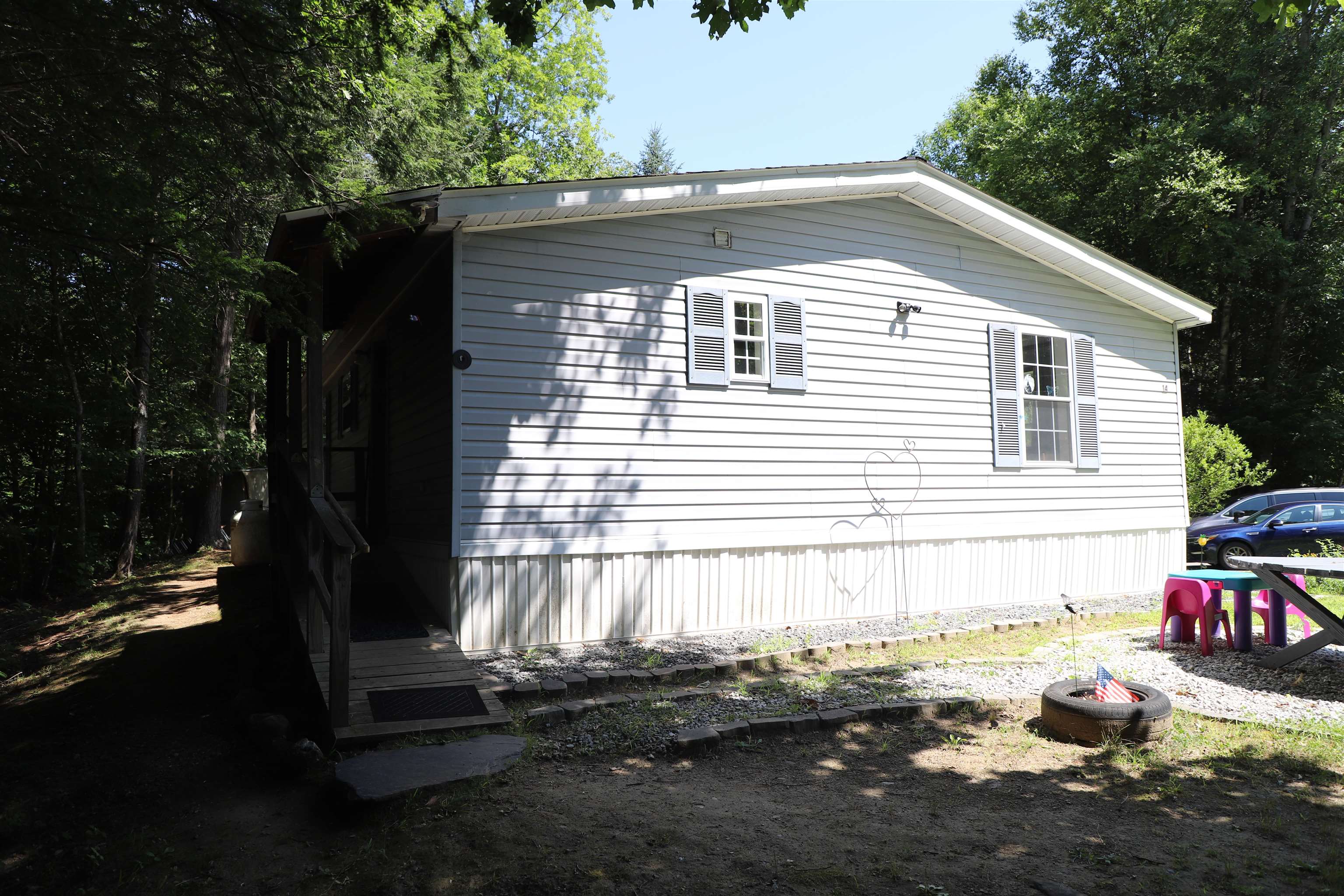 14 Deepwood Park Property Photo 4