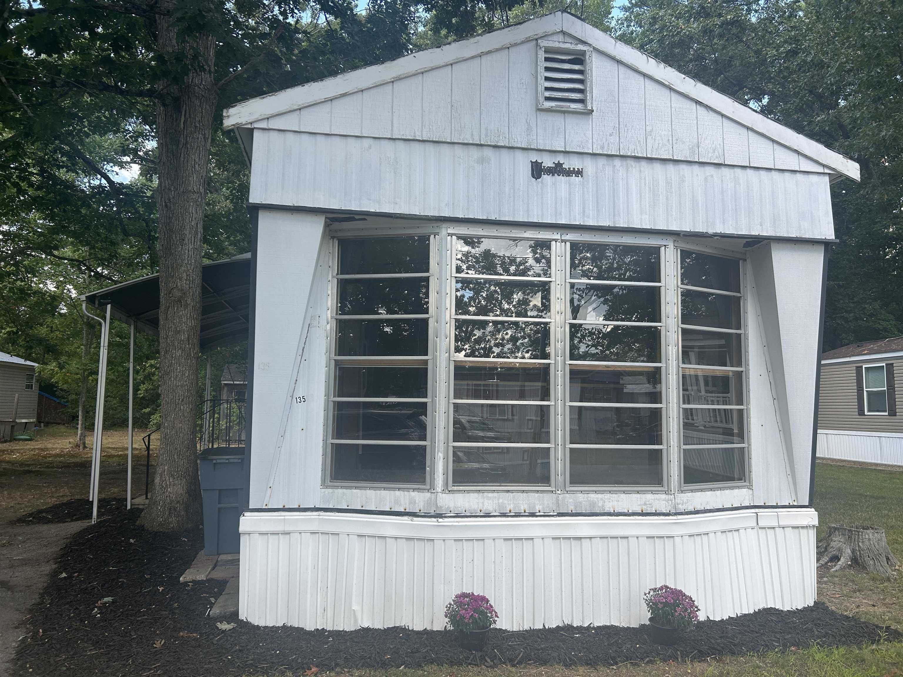 135 Pineland Park Road Property Photo 3