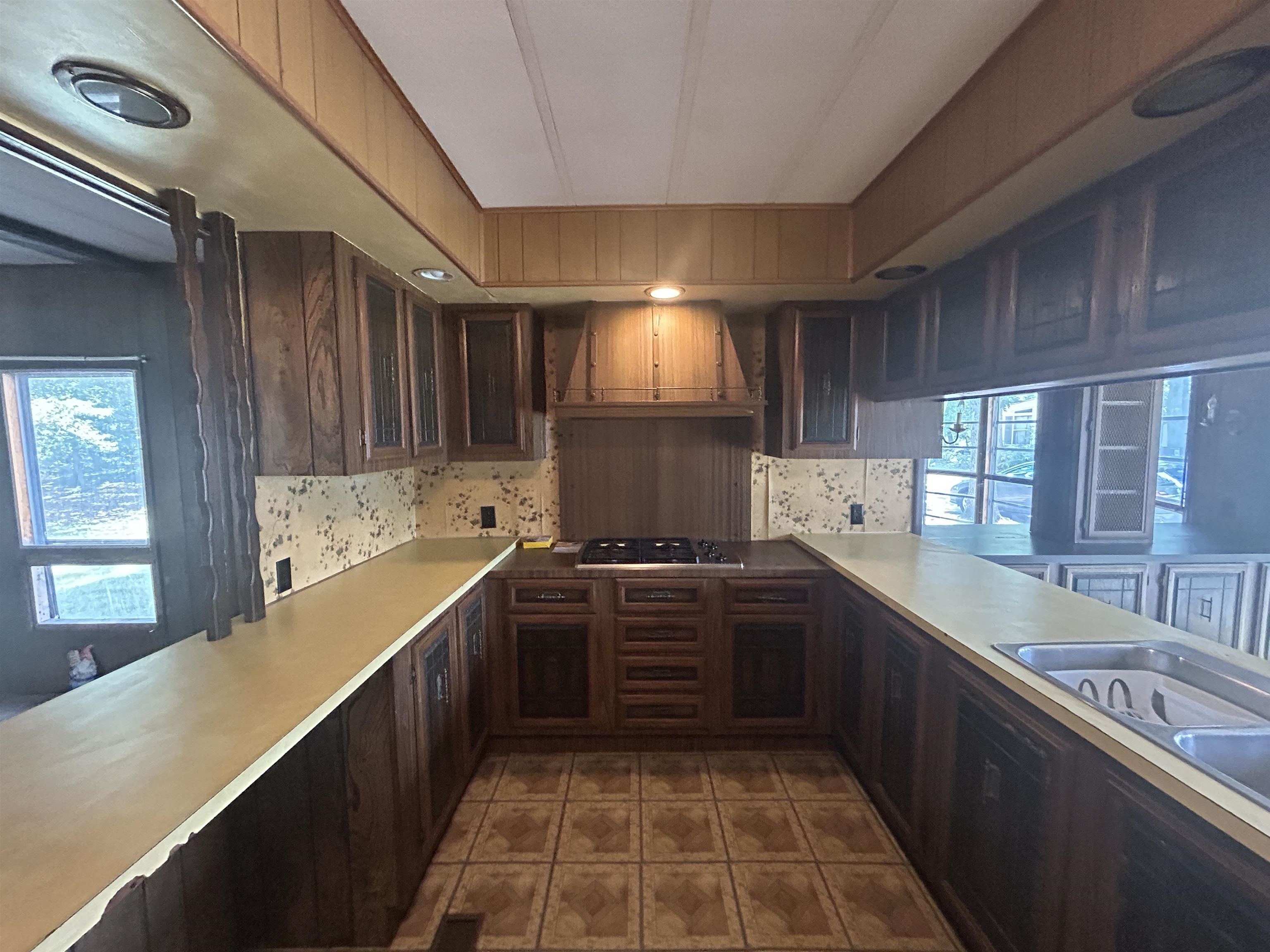 135 Pineland Park Road Property Photo 9
