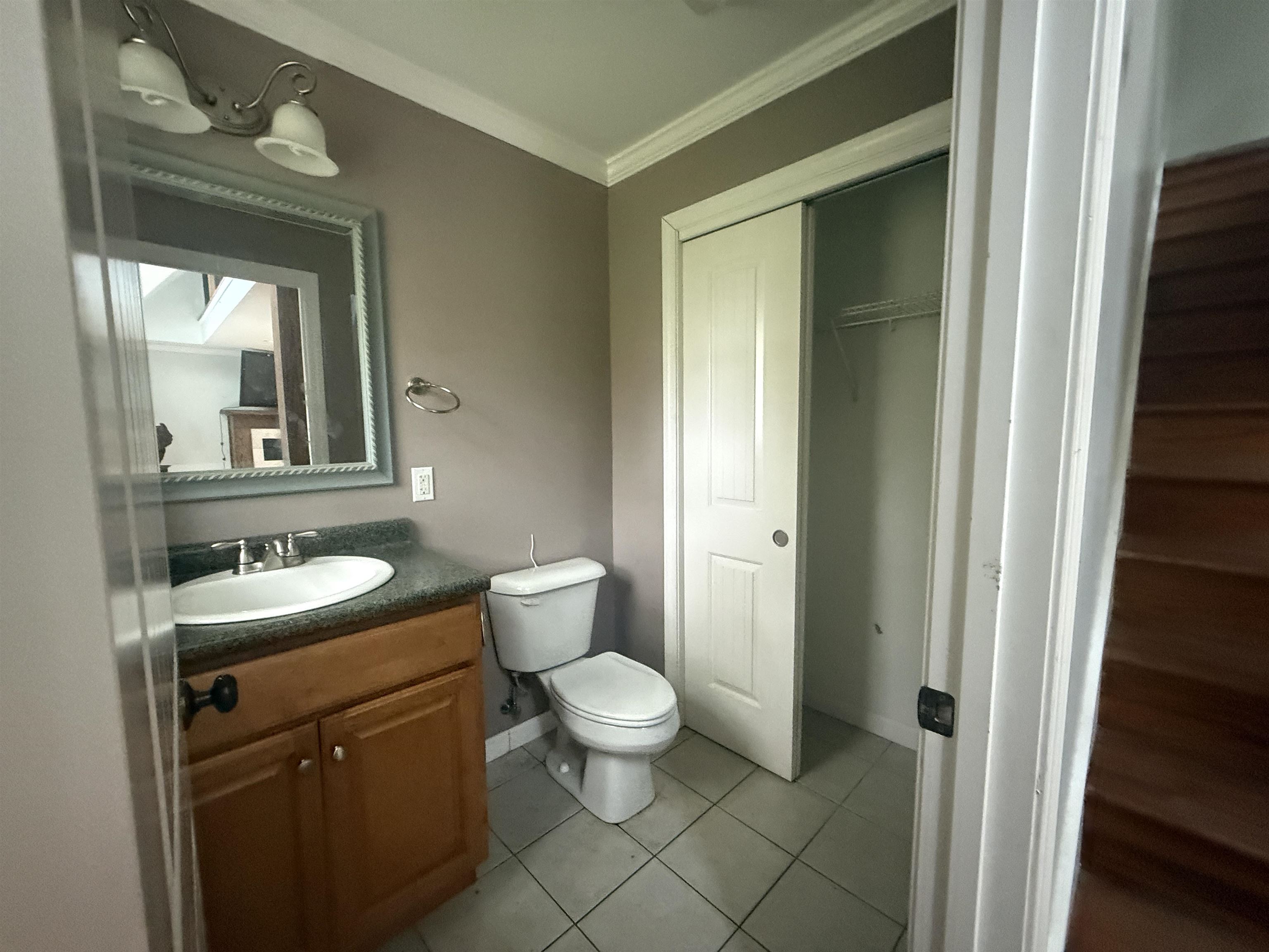 149 Great Country Road Property Photo 5