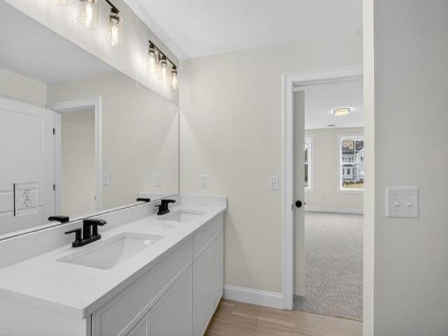 9 Winterberry Road Property Photo 5