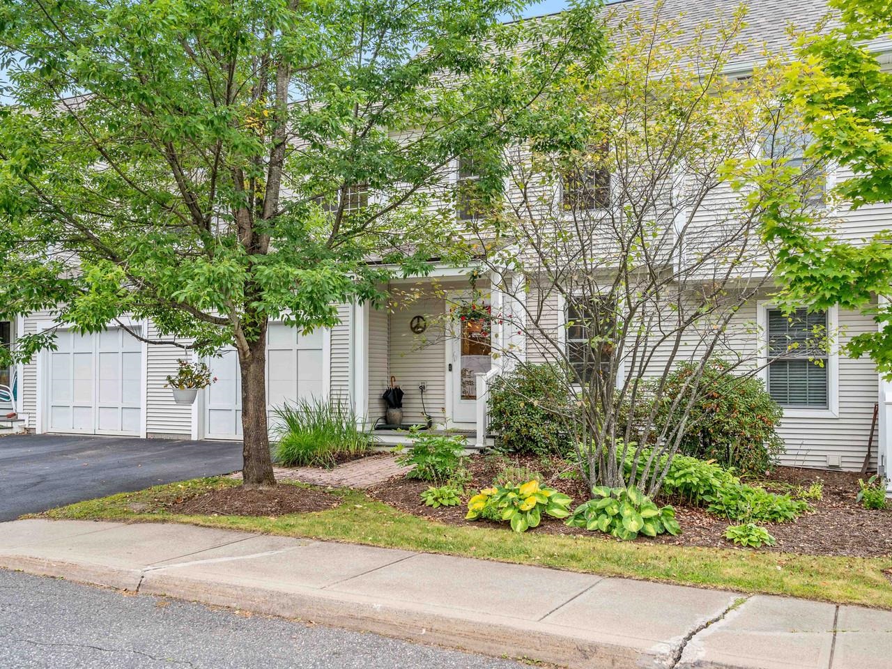 30 Mansfield Lane Property Photo 2