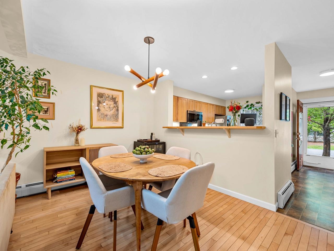 30 Mansfield Lane Property Photo 13