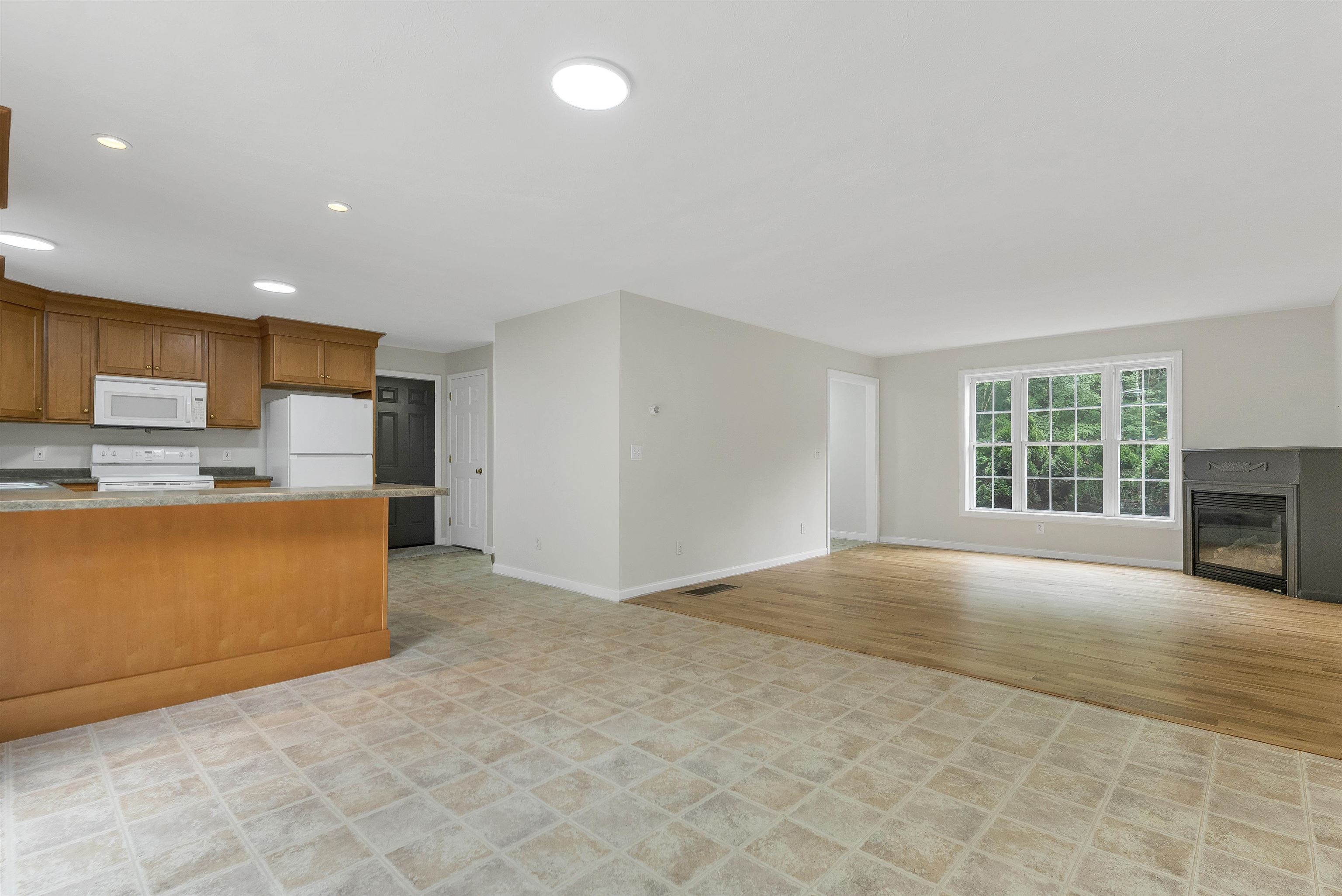 166 Sandown Road Property Photo 8