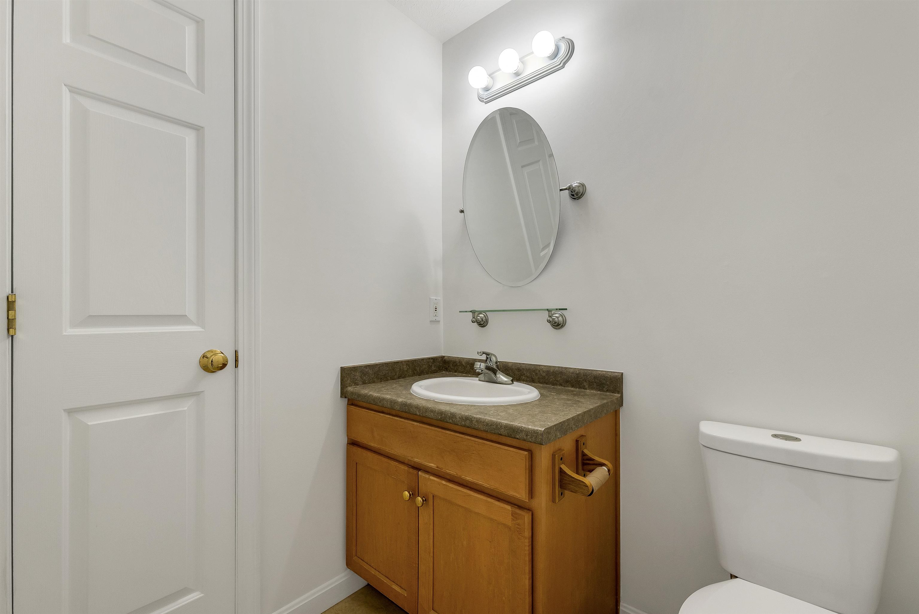 166 Sandown Road Property Photo 13
