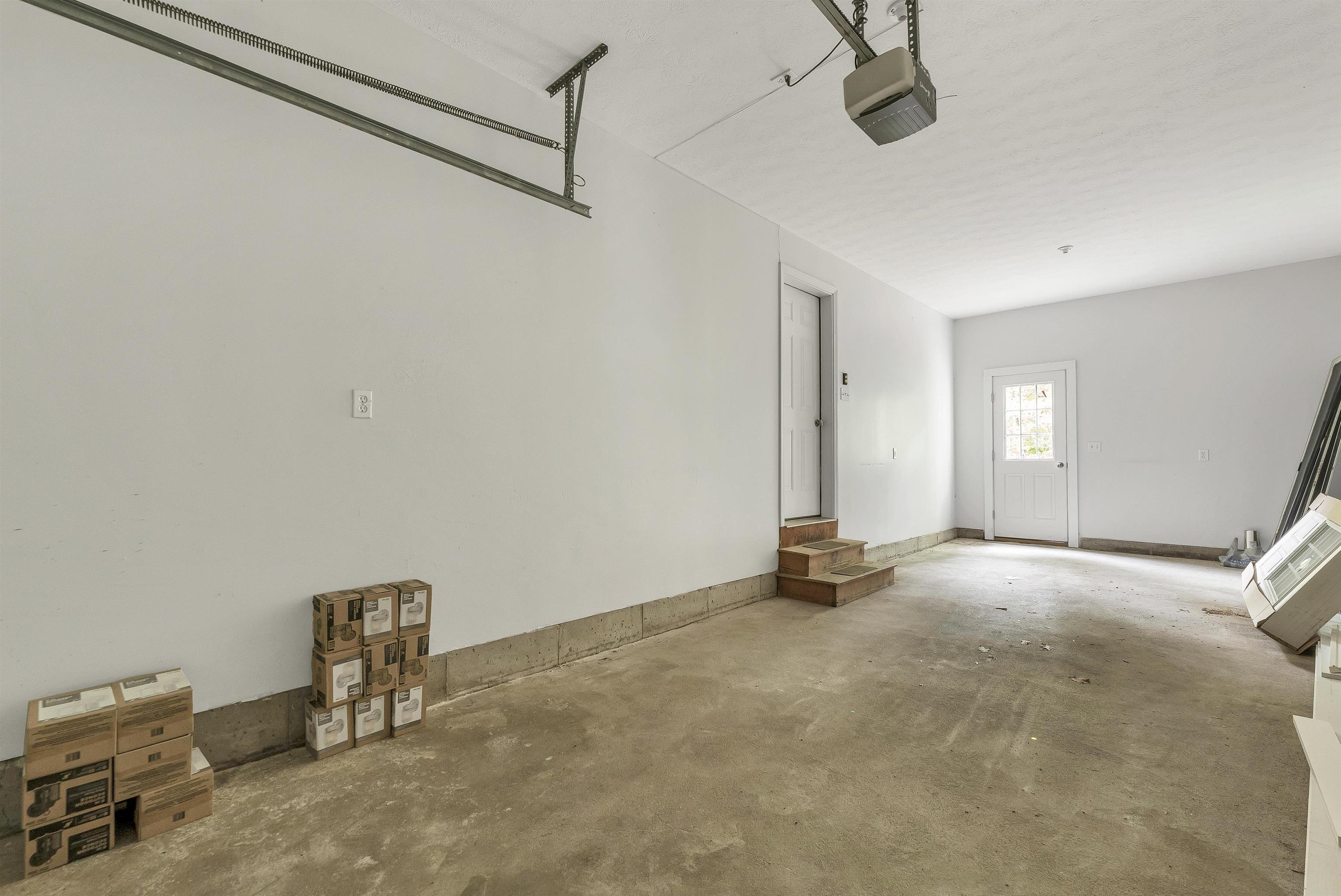 166 Sandown Road Property Photo 34