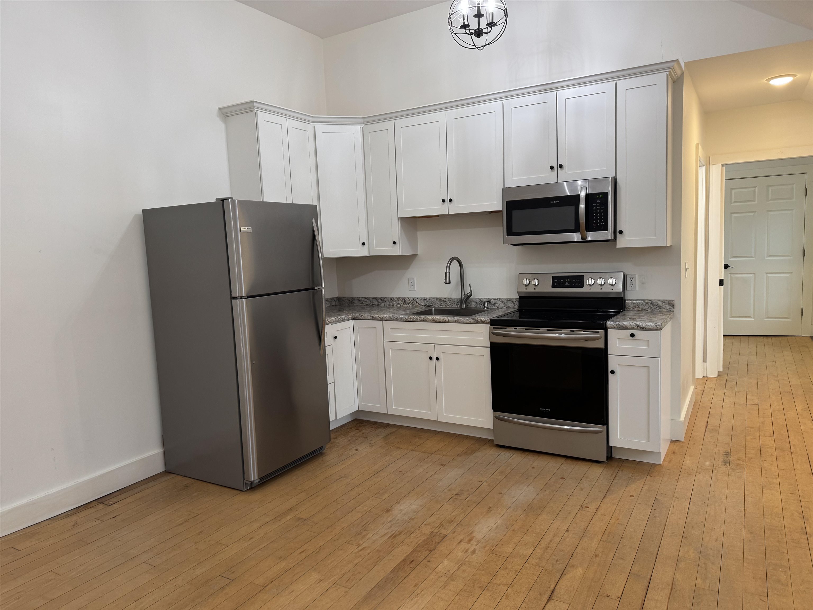 73 Main Street Property Photo 1