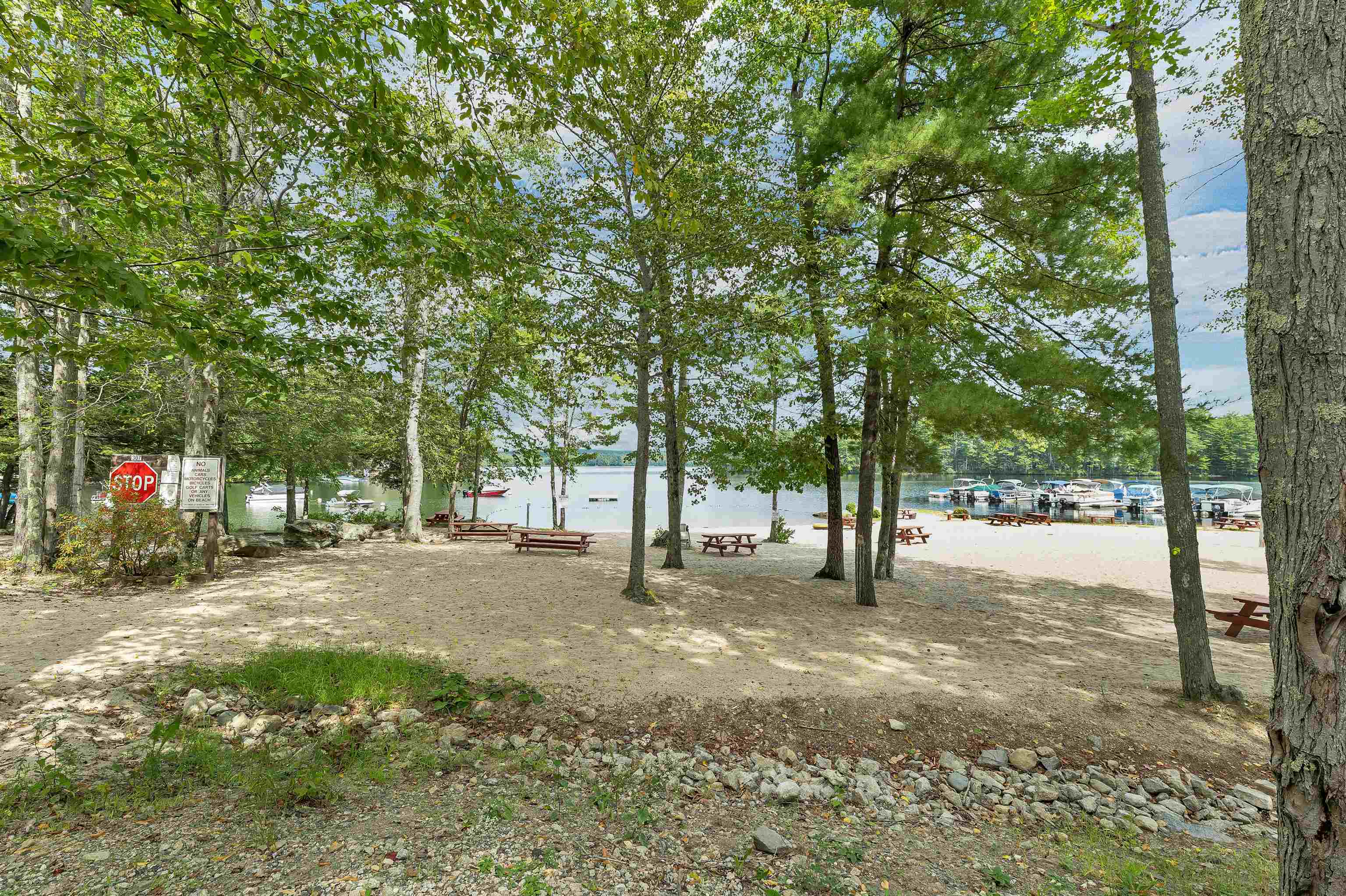 11 Paugus Circle Property Photo 2