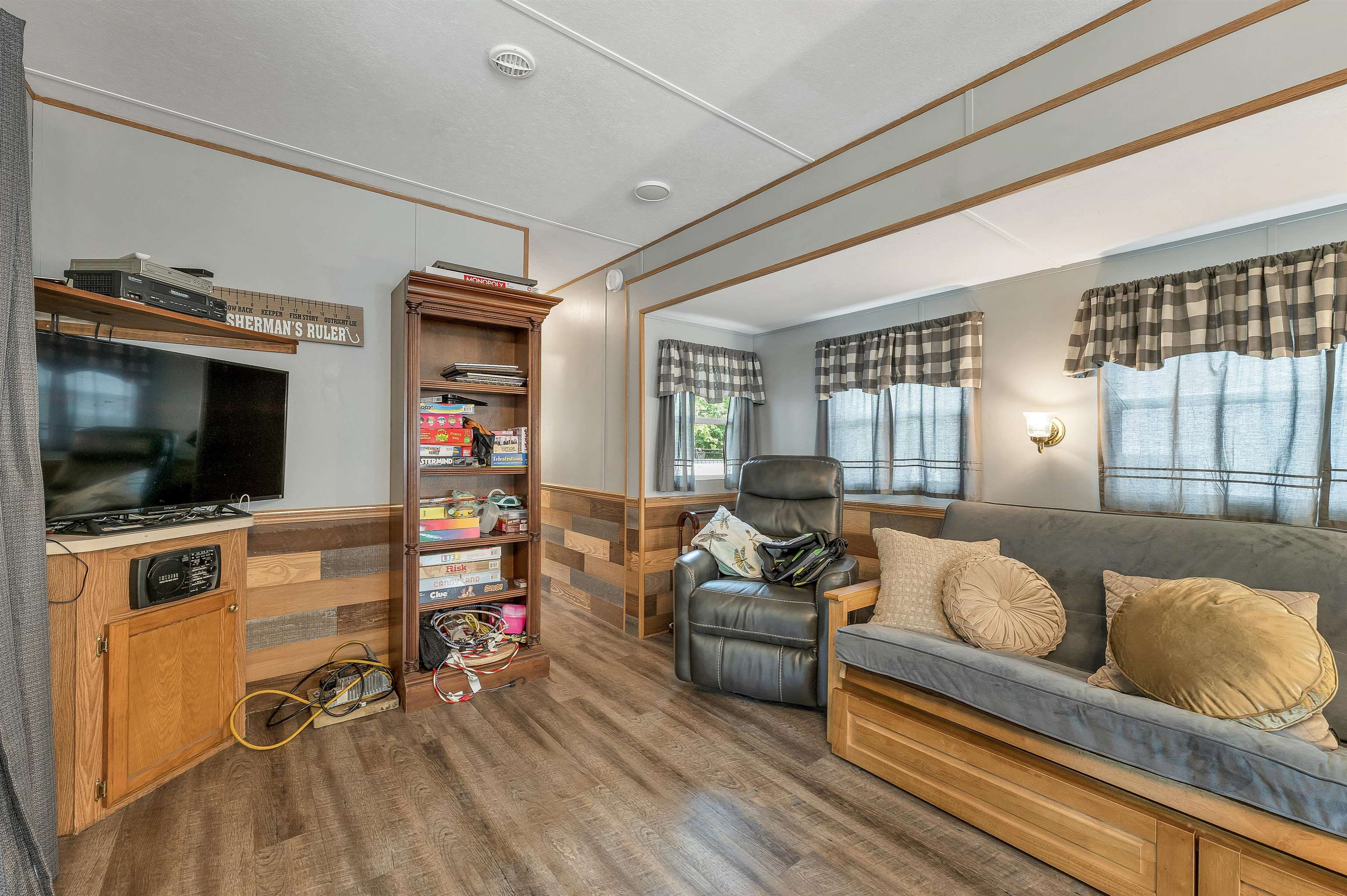 11 Paugus Circle Property Photo 13