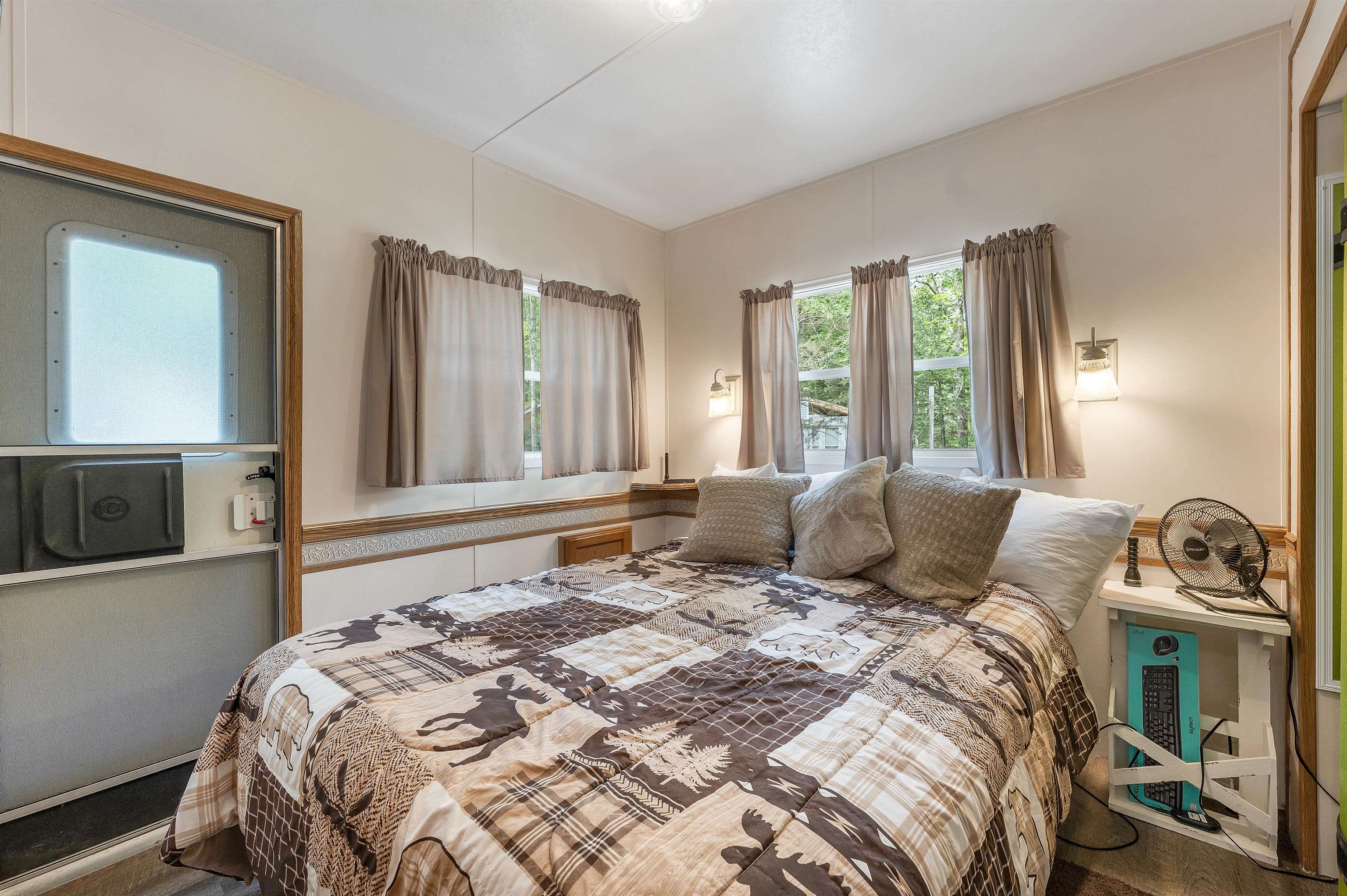 11 Paugus Circle Property Photo 17
