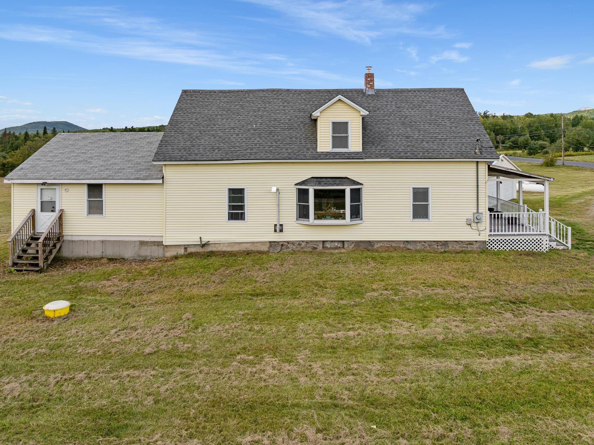 1367 Lost Nation Road Property Photo 4