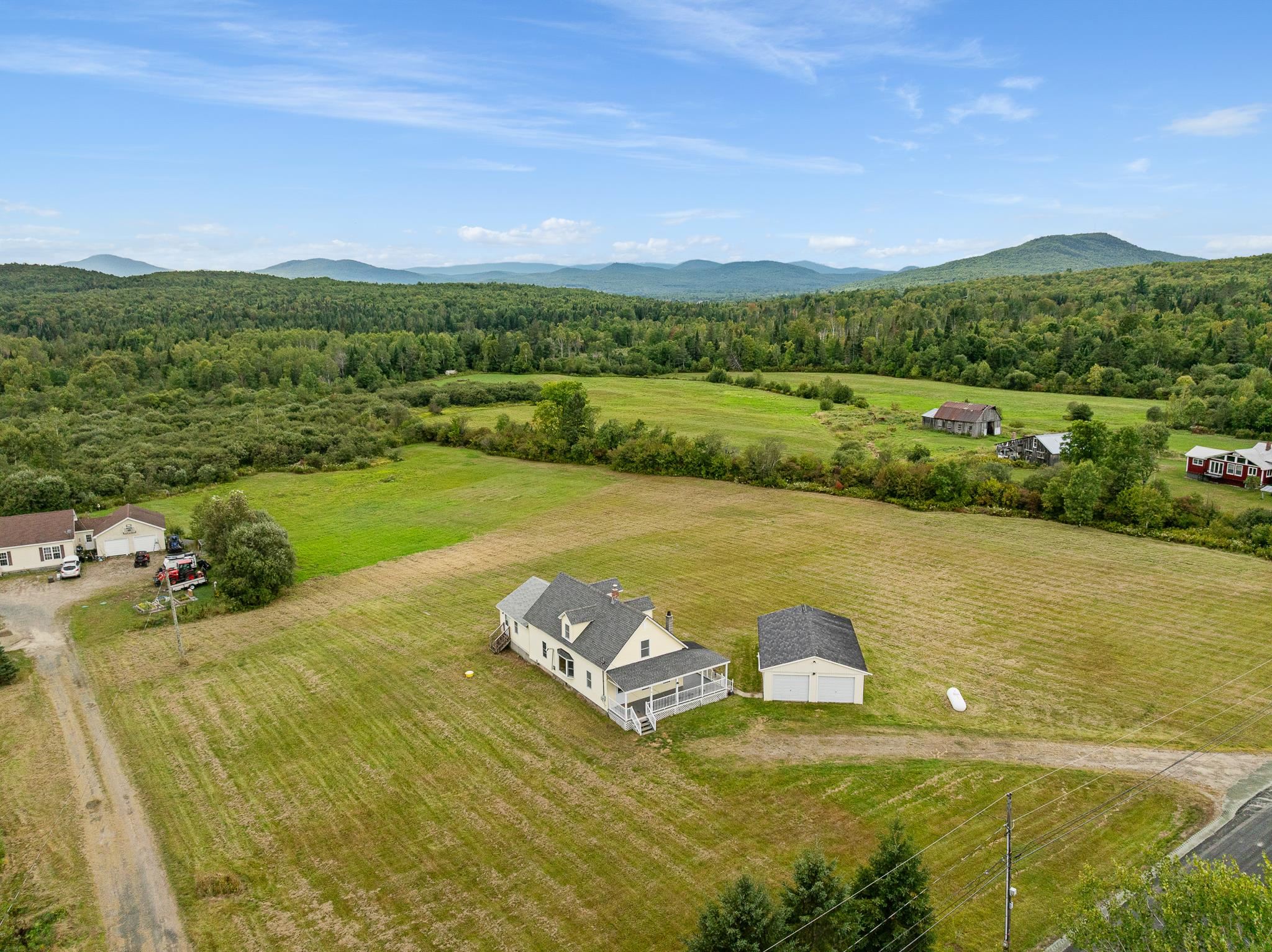 1367 Lost Nation Road Property Photo 6