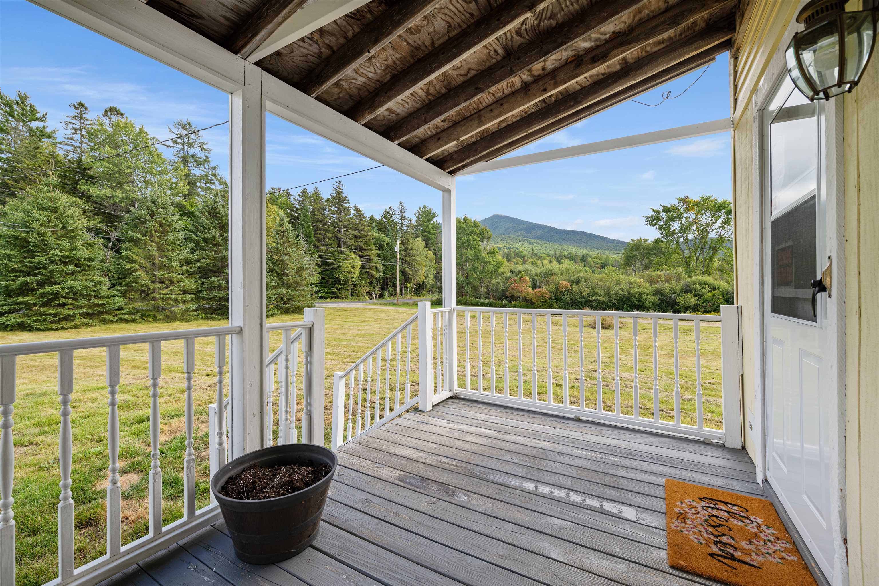 1367 Lost Nation Road Property Photo 8