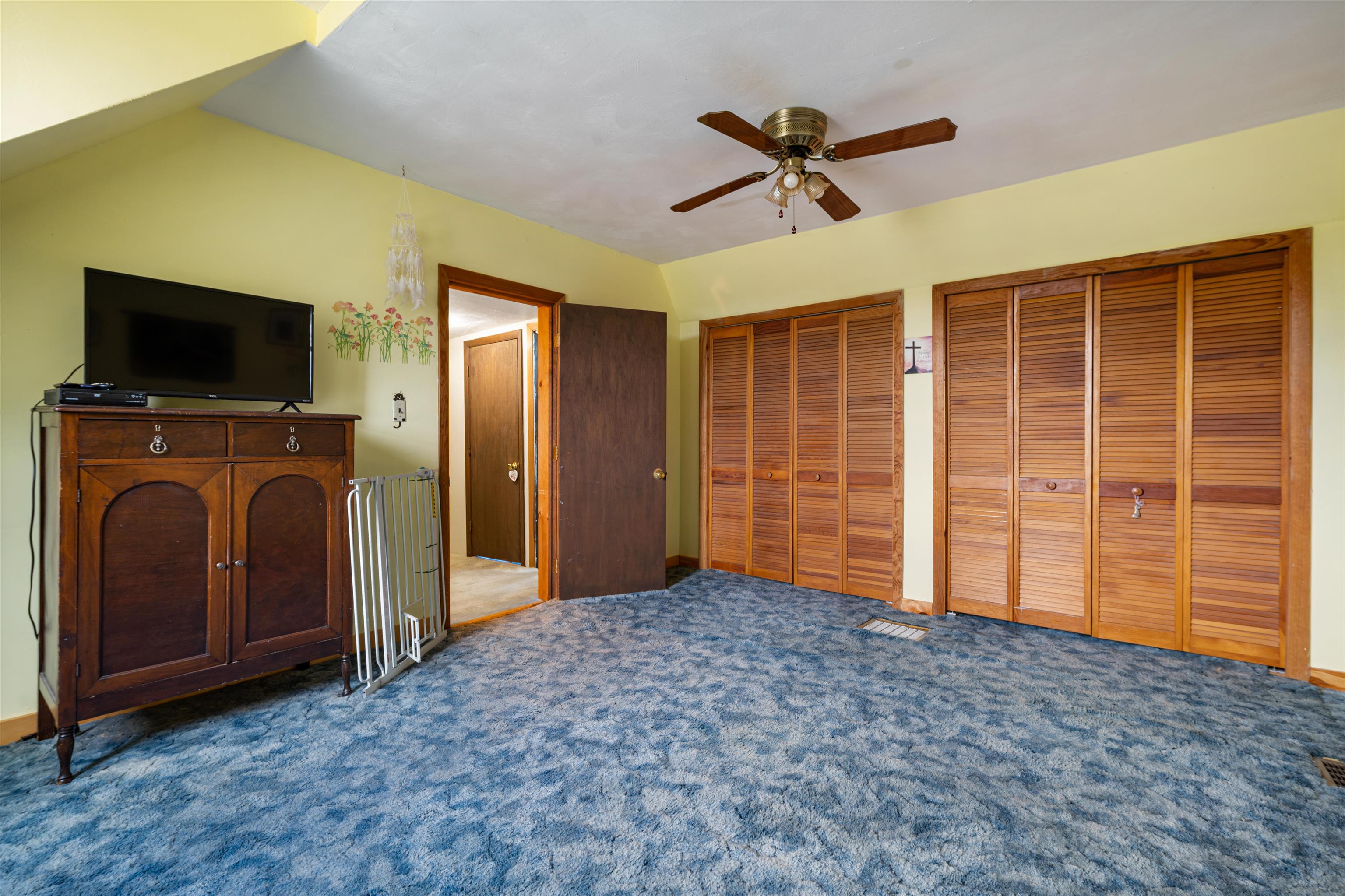 1367 Lost Nation Road Property Photo 28