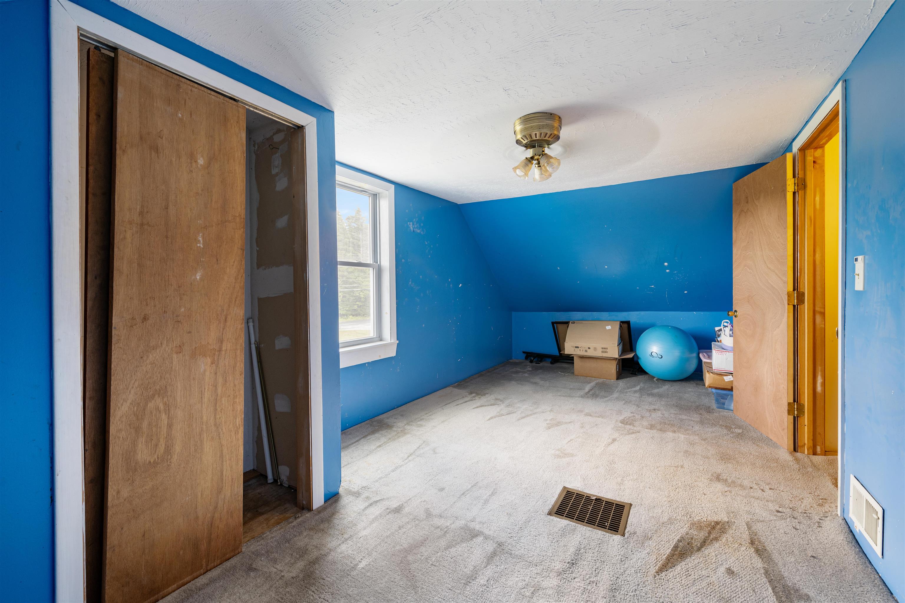 1367 Lost Nation Road Property Photo 34