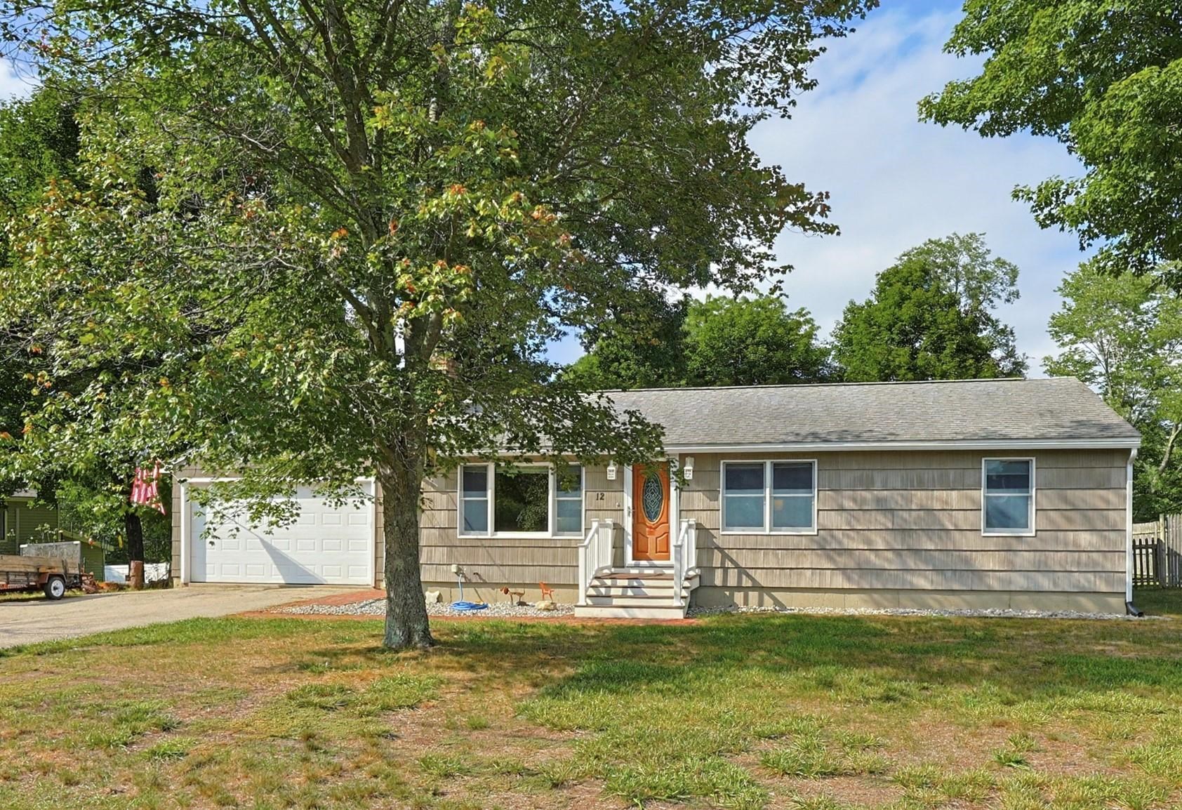 12 Olive Avenue Property Photo 1
