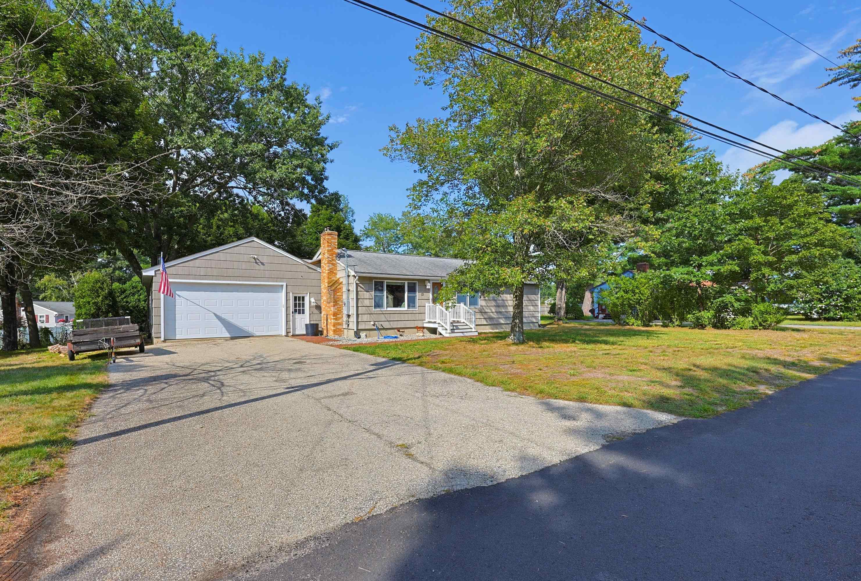 12 Olive Avenue Property Photo 2