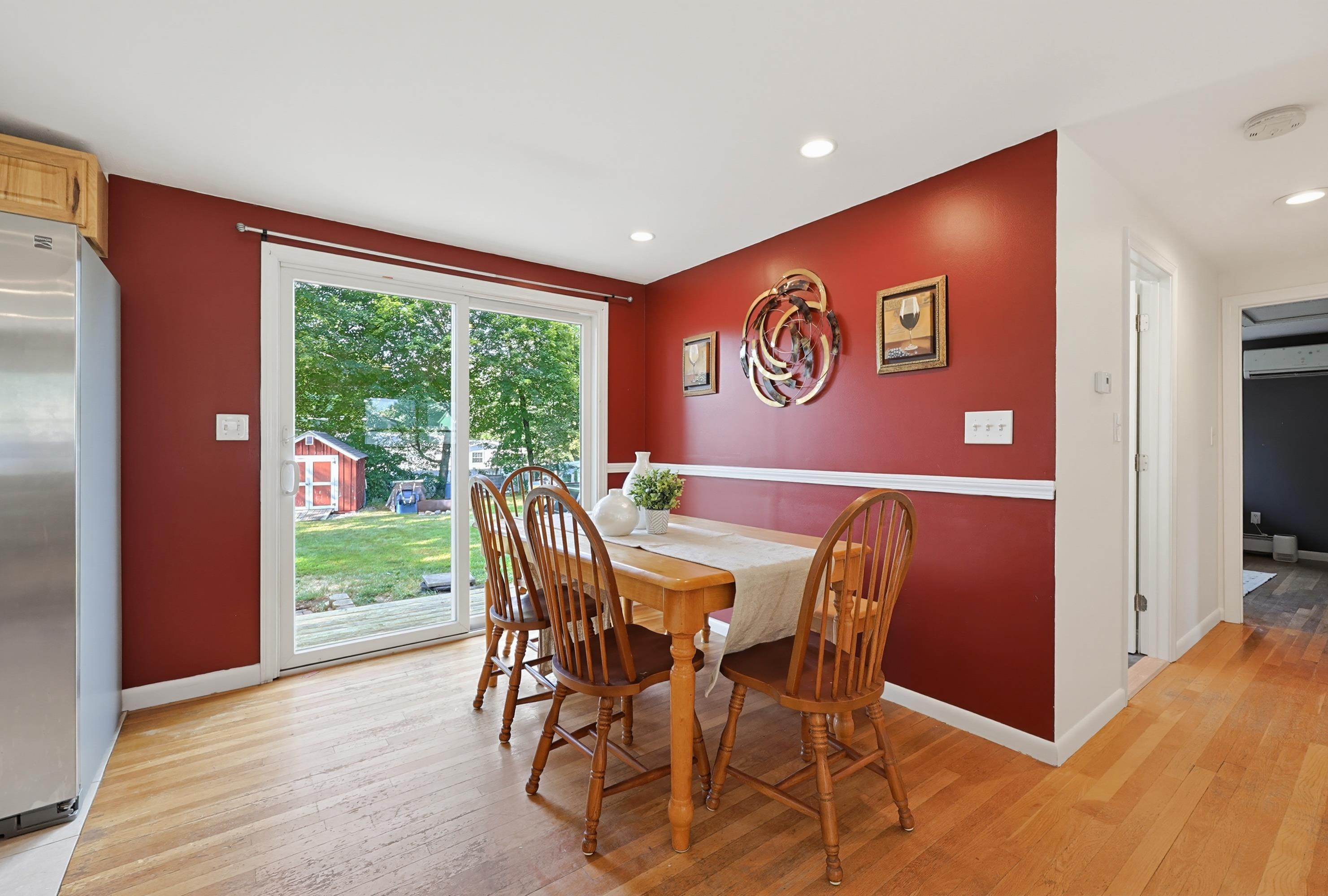 12 Olive Avenue Property Photo 17