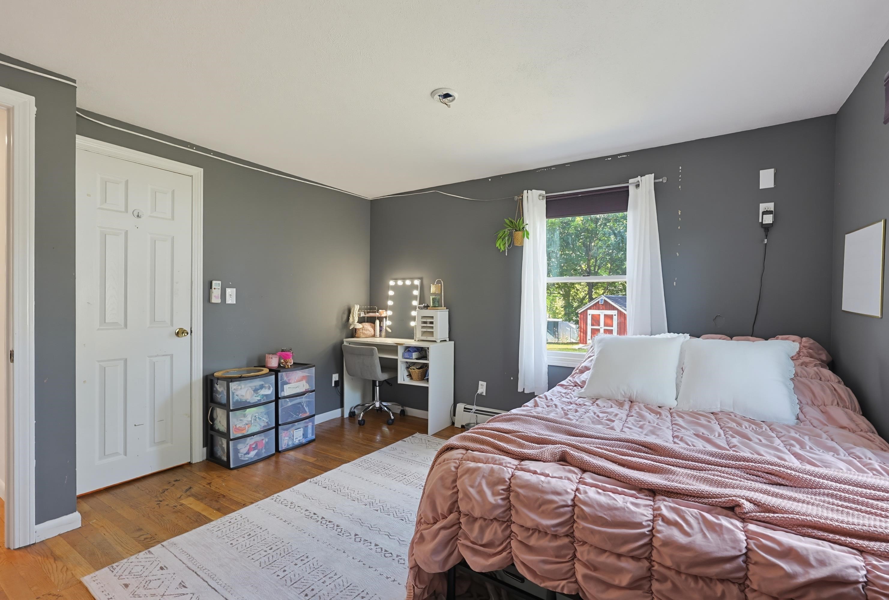 12 Olive Avenue Property Photo 21