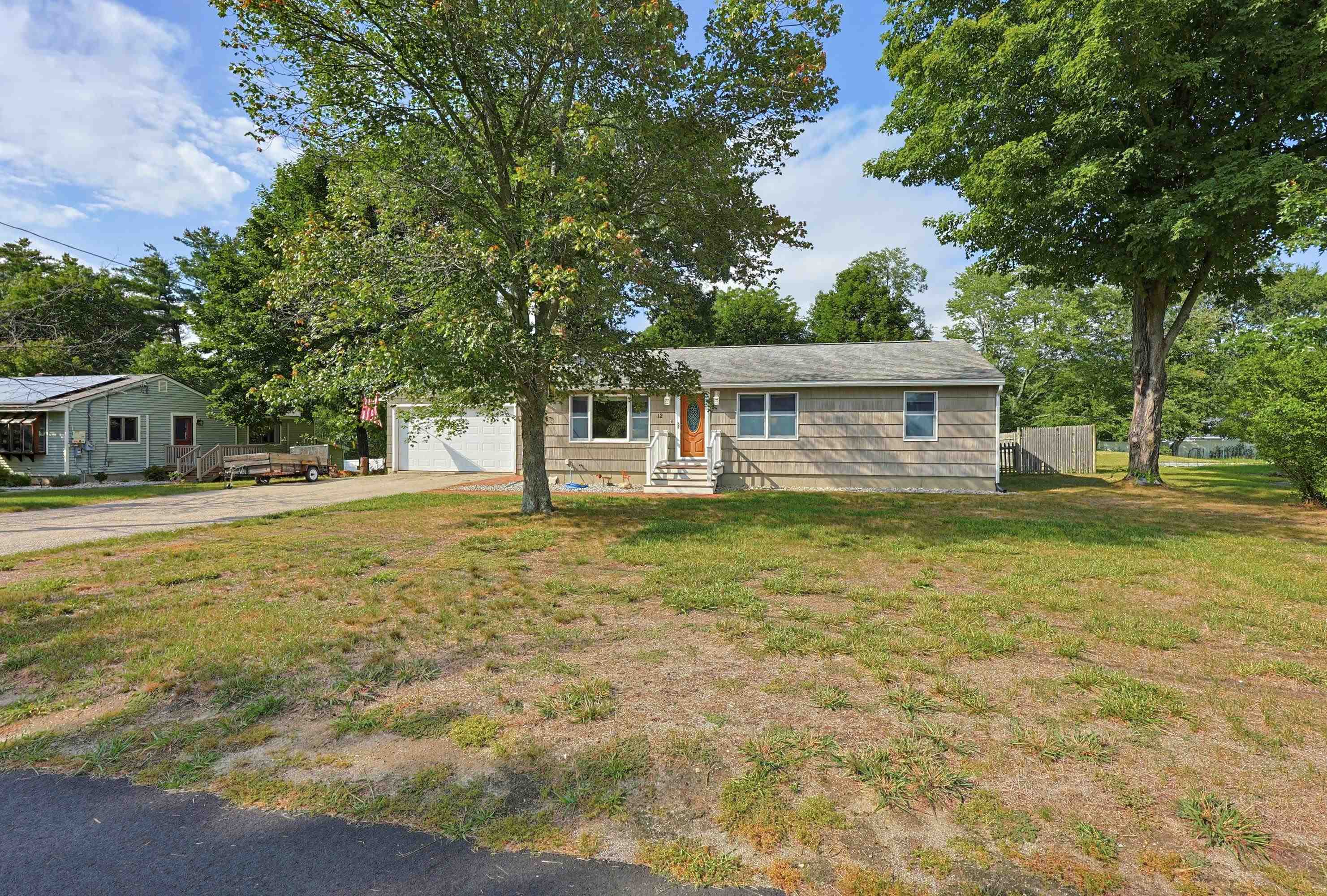12 Olive Avenue Property Photo 34