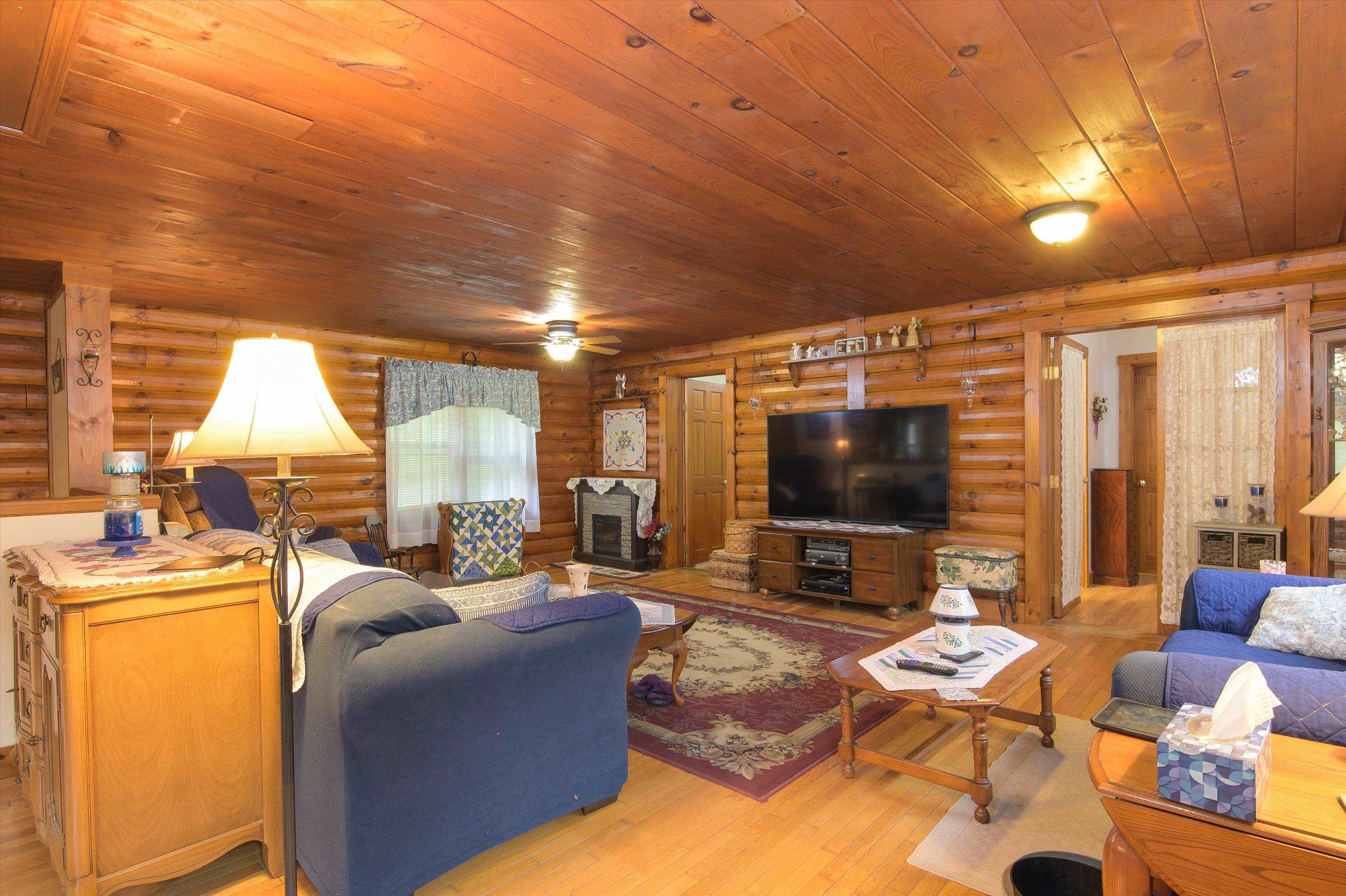20 Barlow Road Property Photo 24